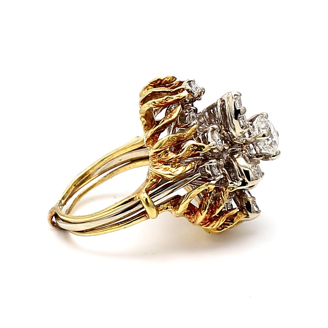 1.37 Carat Round Brilliant Diamond 18 Karat Two Tone Gold/Platinum Cocktail Ring In Good Condition For Sale In New York, NY