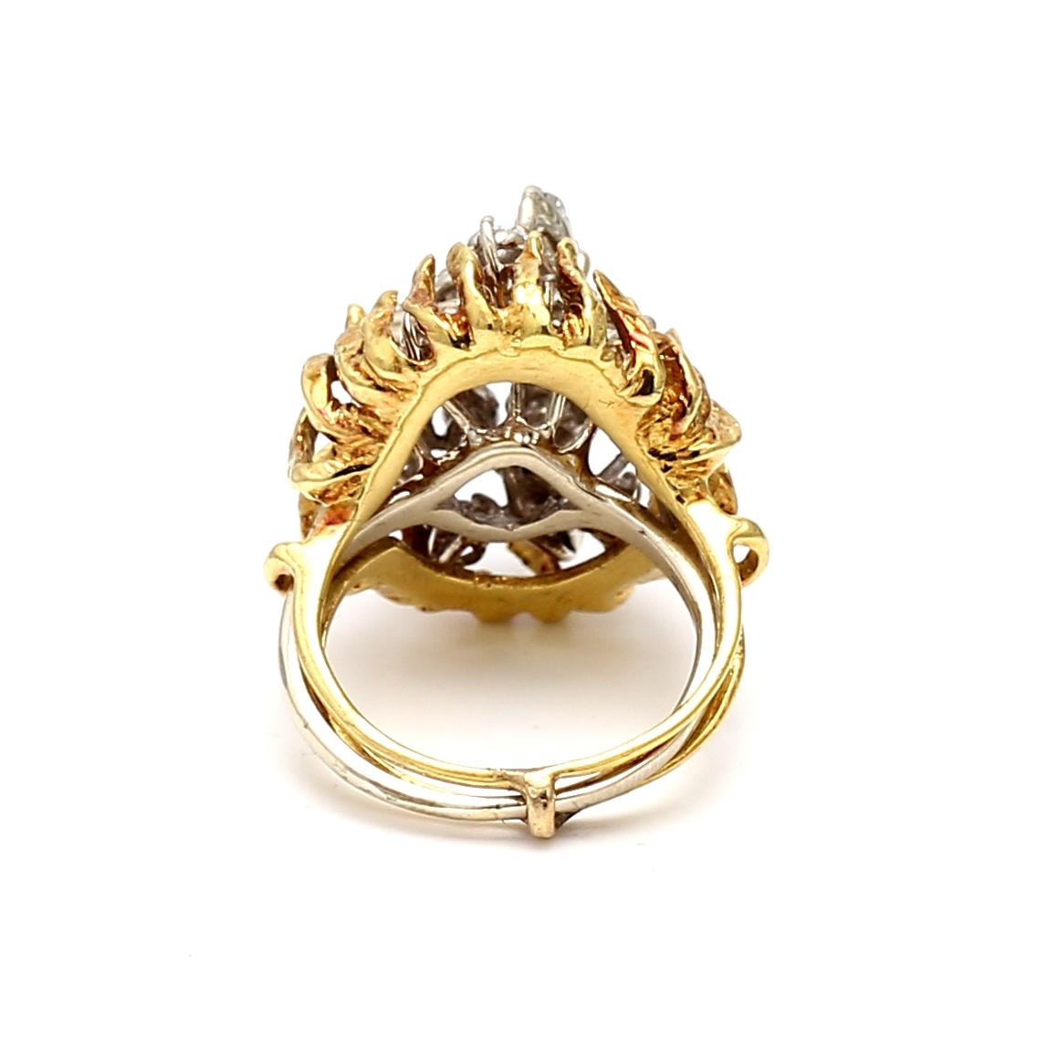 1.37 Carat Round Brilliant Diamond 18 Karat Two Tone Gold/Platinum Cocktail Ring For Sale 1