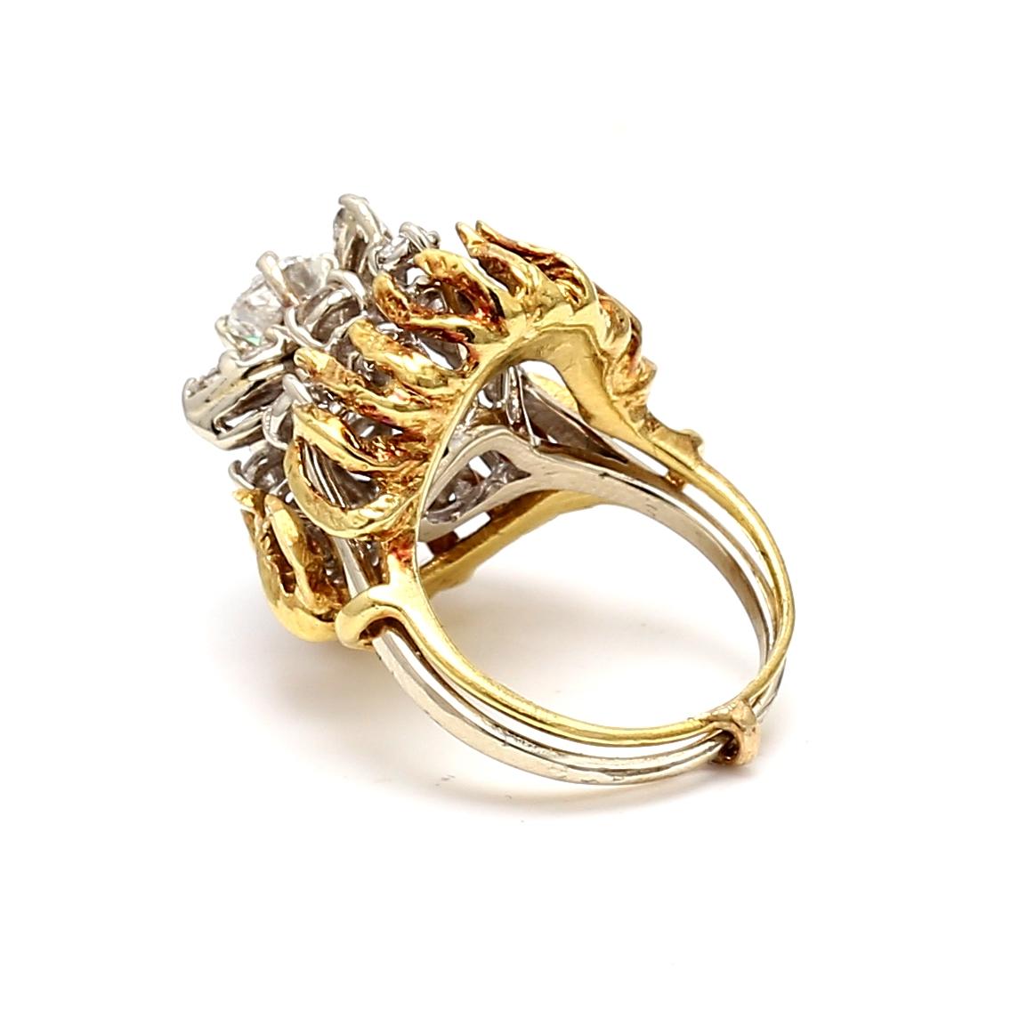 1.37 Carat Round Brilliant Diamond 18 Karat Two Tone Gold/Platinum Cocktail Ring For Sale 2