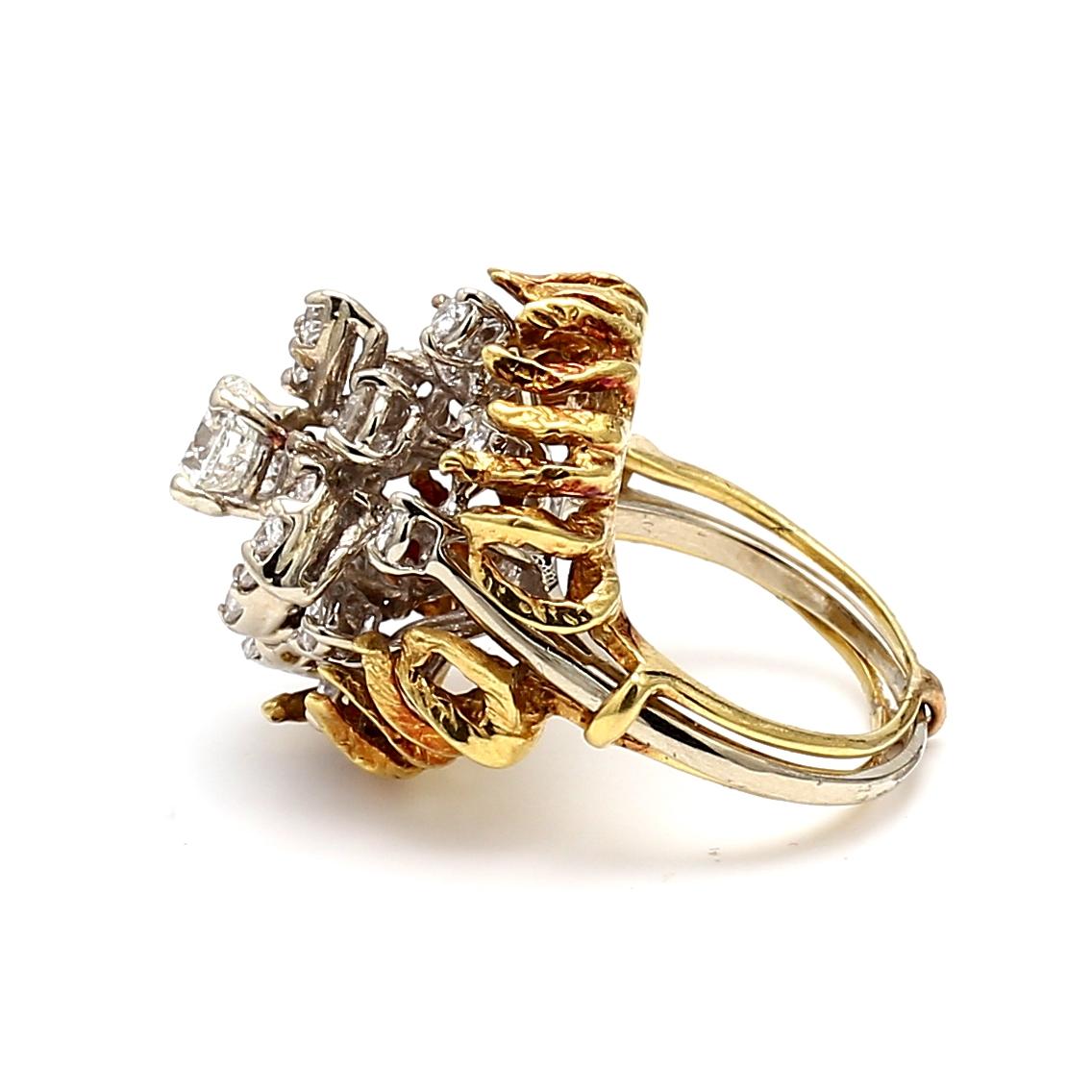 1.37 Carat Round Brilliant Diamond 18 Karat Two Tone Gold/Platinum Cocktail Ring For Sale 3