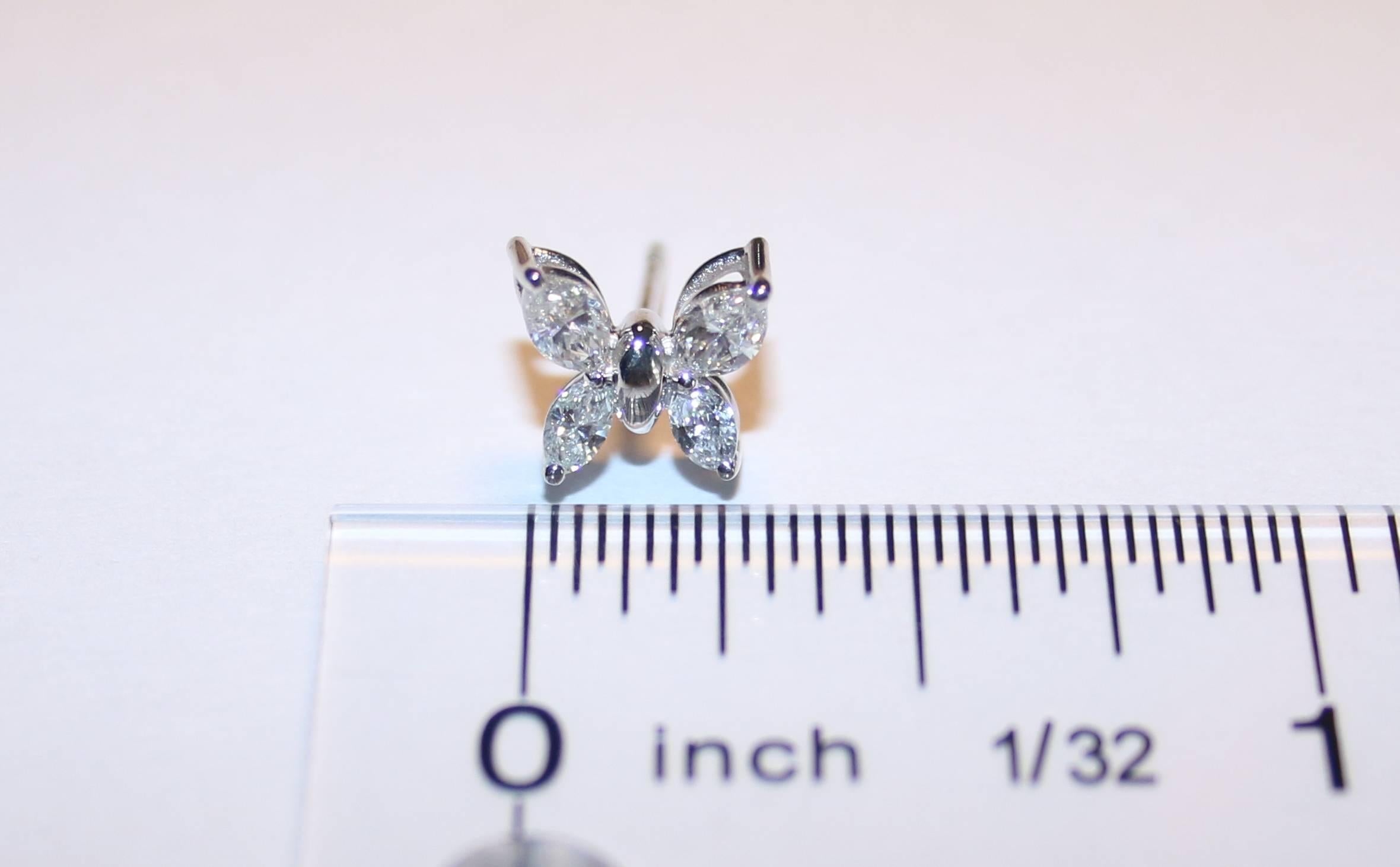 Taglio marquise Set di orecchini e anelli con farfalla in oro e diamanti da 1,37 carati in vendita