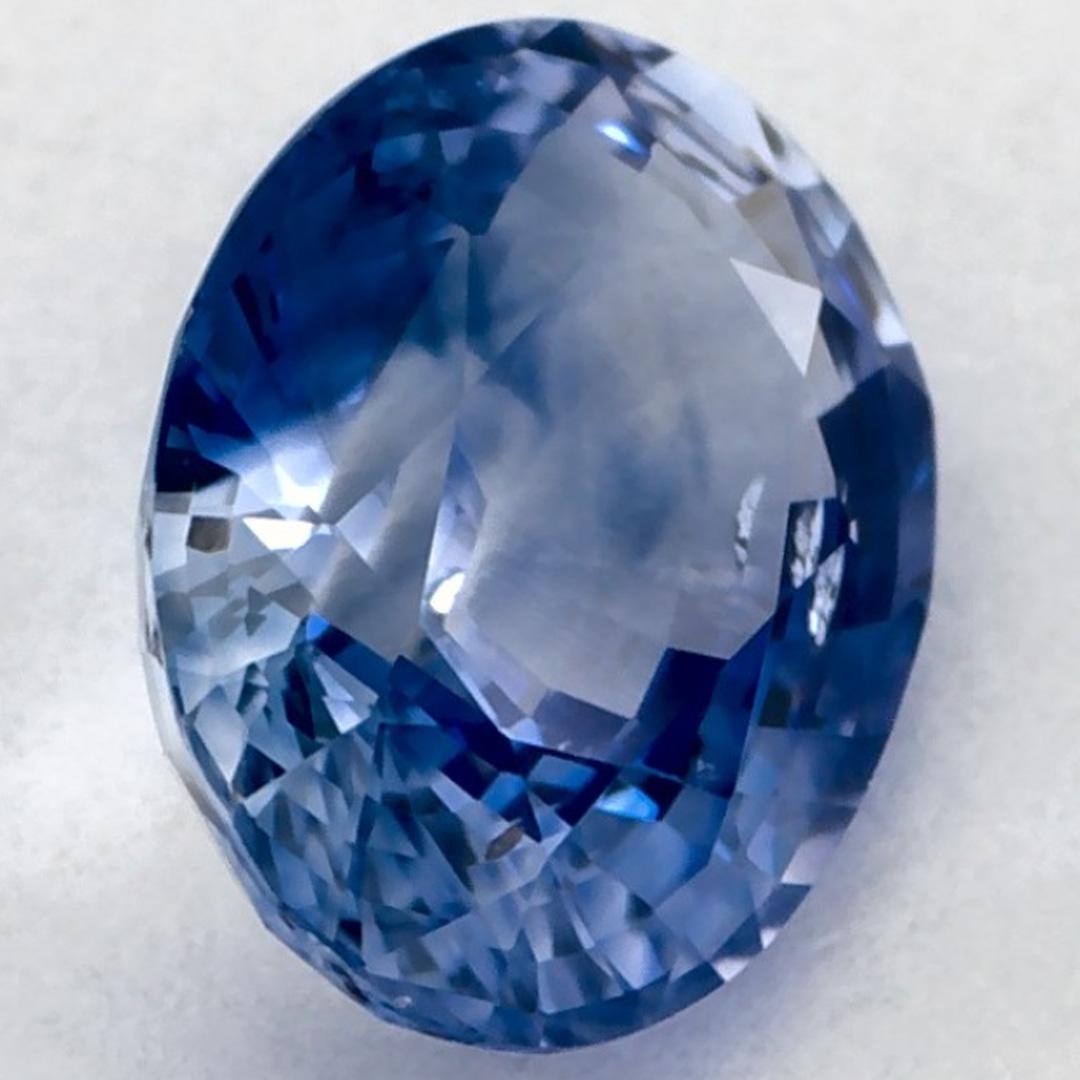1.37 carati di zaffiro blu ovale sfuso in vendita 2