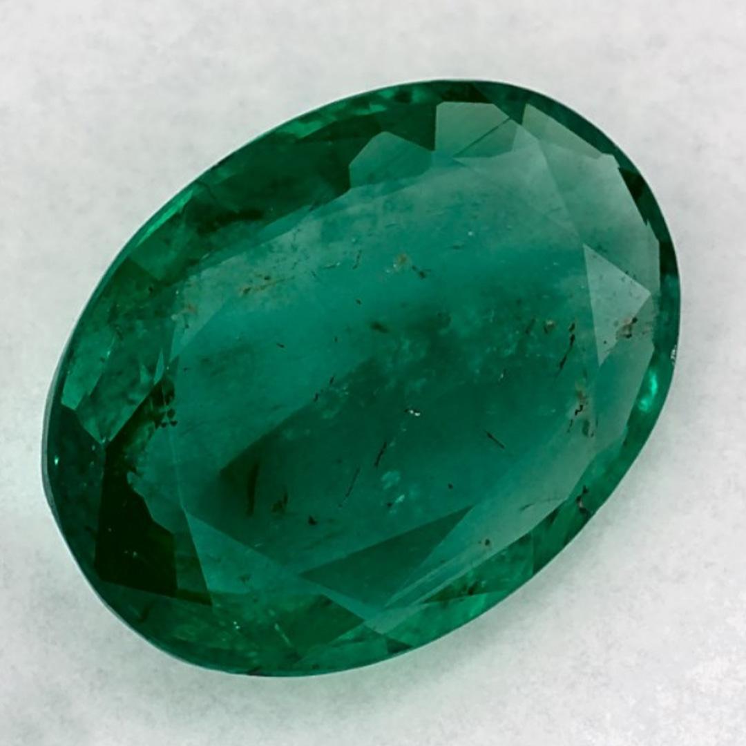 Taille ovale 1.37 Ct Emerald Oval Loose Gemstone (pierre précieuse en vrac) en vente