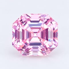 13,7 ct, Kunzite sfaccettata