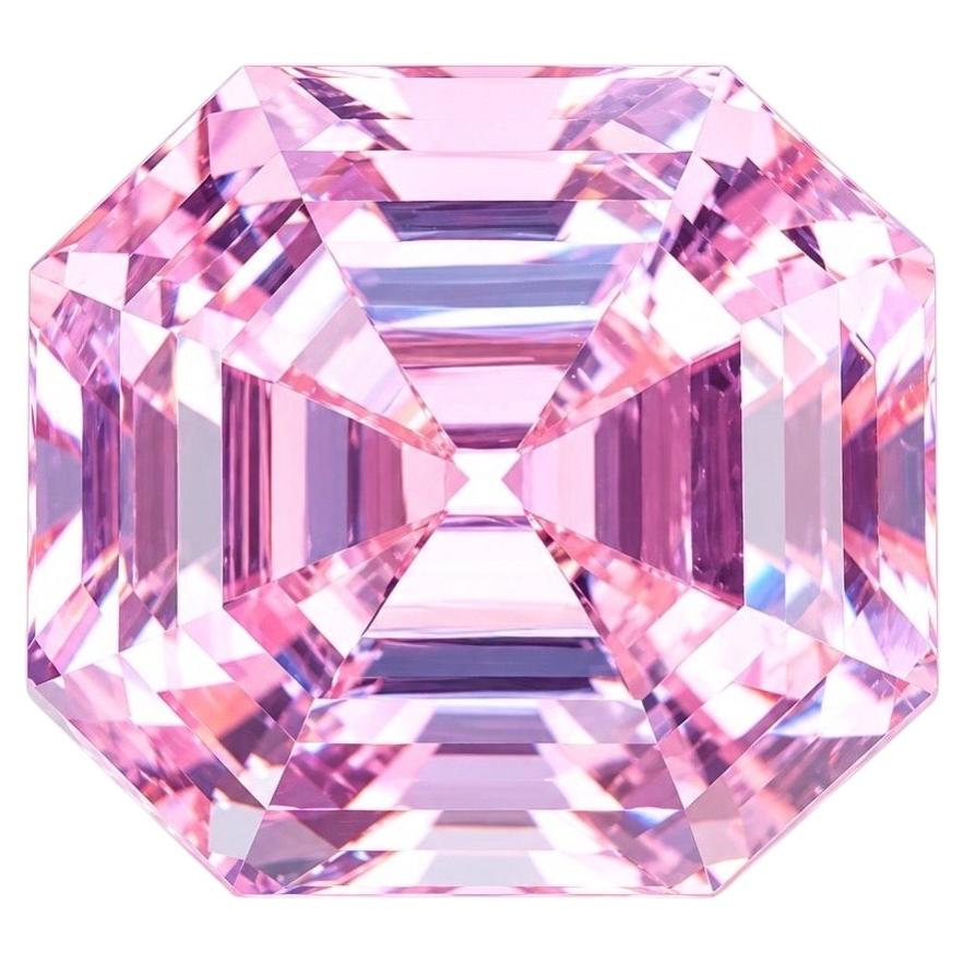 13.7 ct, Faceted kunzite For Sale