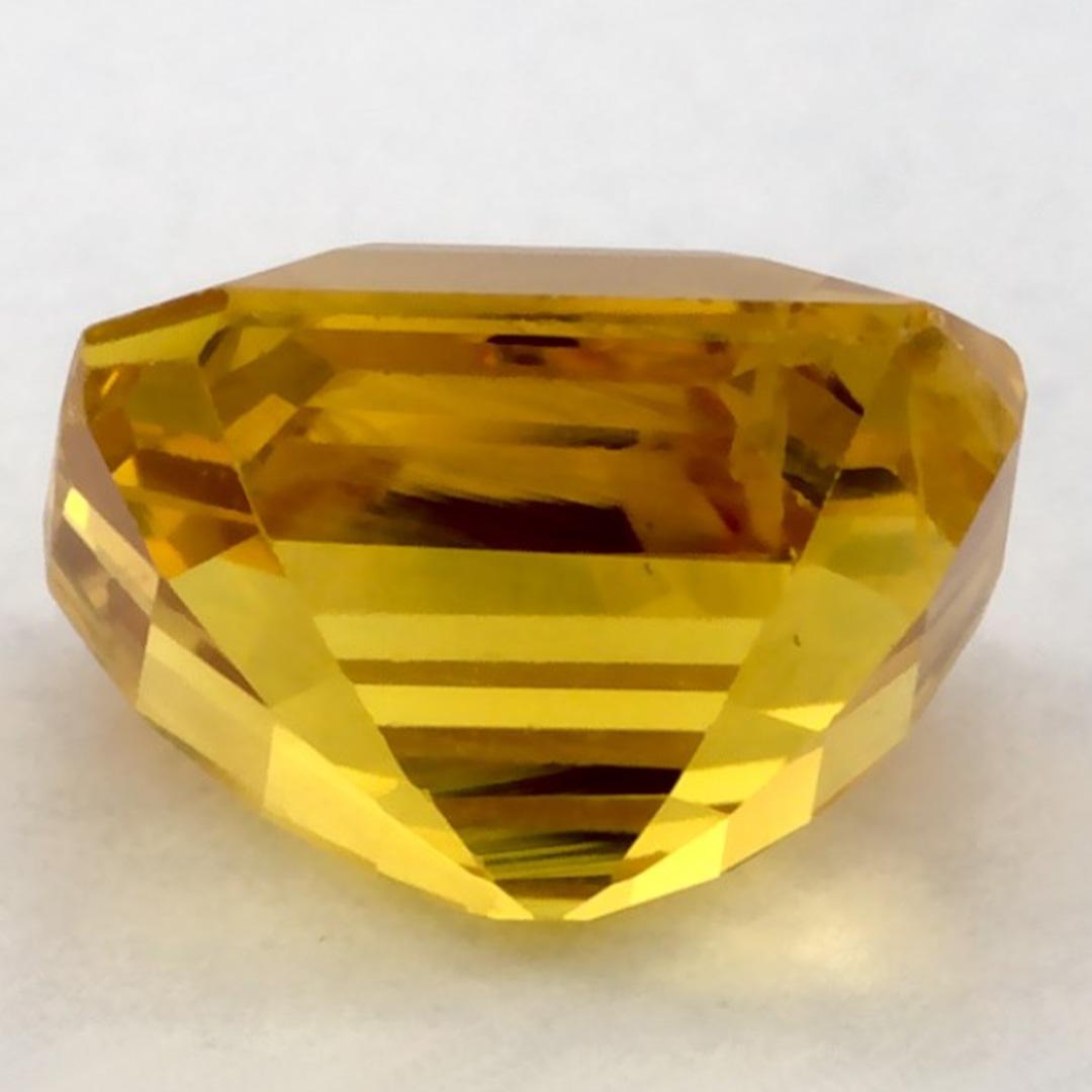 1.37 Ct Yellow Sapphire Octagon Loose Gemstone (pierre précieuse en vrac) en vente 3