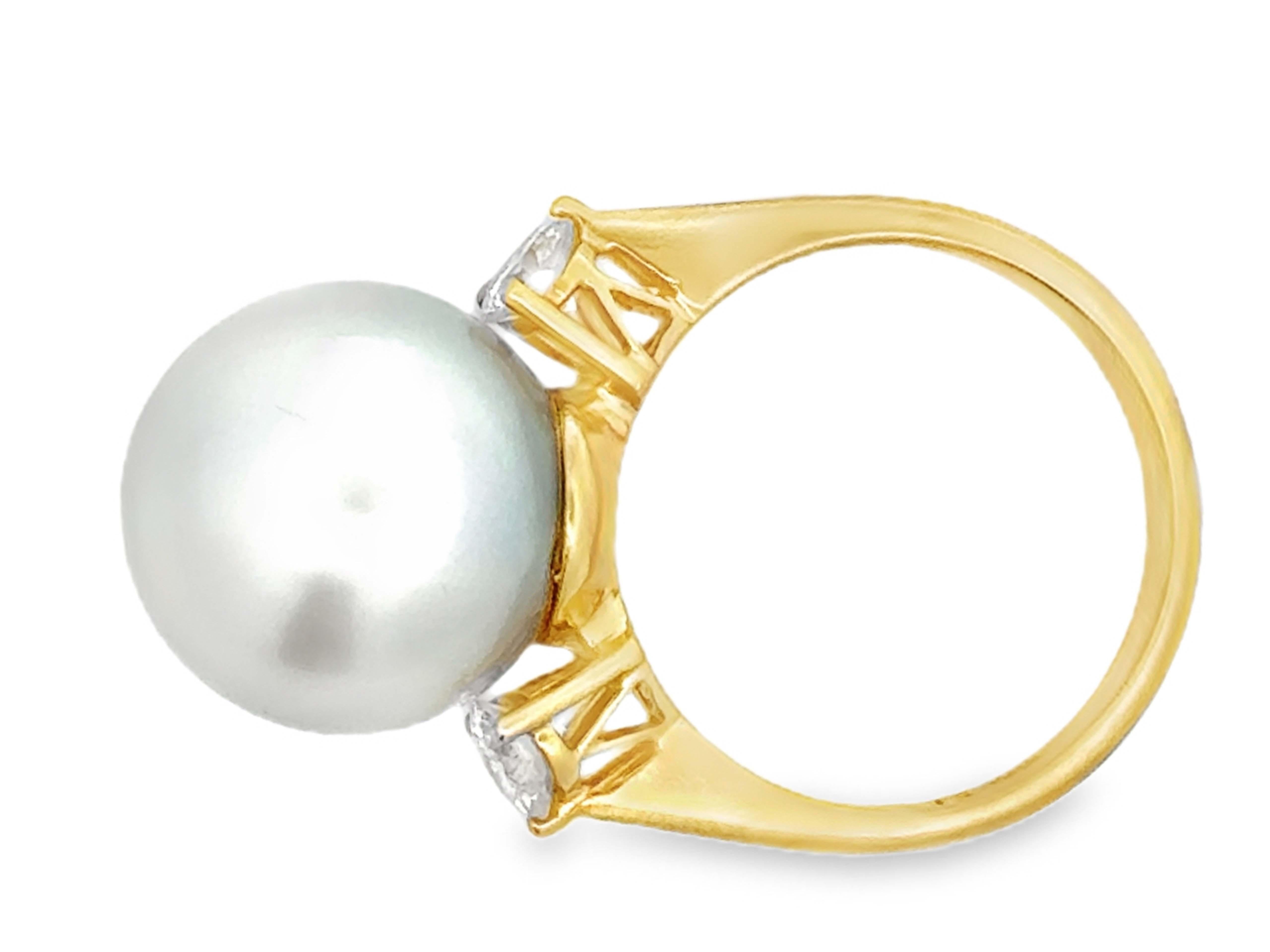 13.7 MM South Sea Pearl 2 Diamond Ring 18k Yellow Gold For Sale 2
