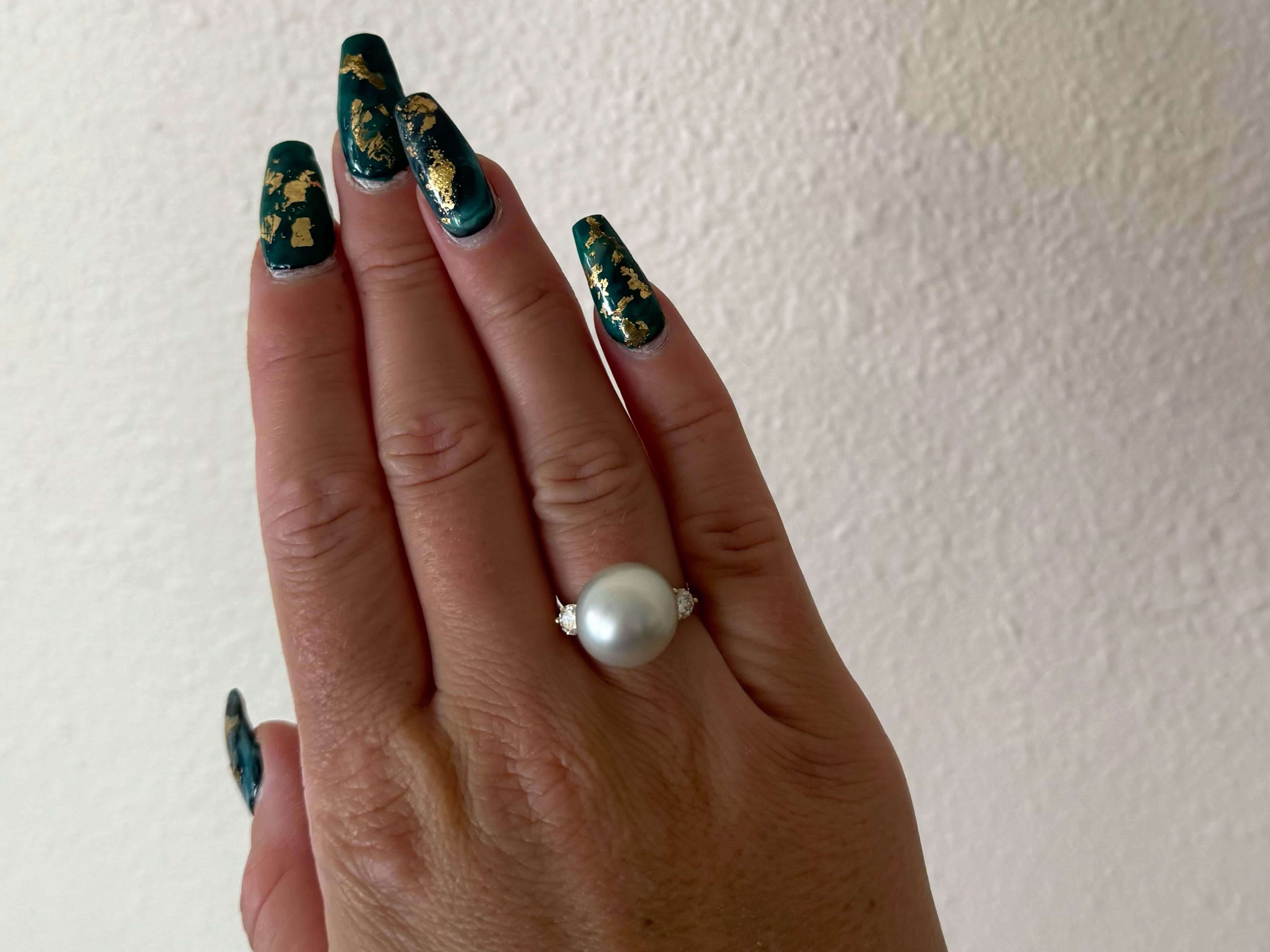 13.7 MM South Sea Pearl 2 Diamond Ring 18k Yellow Gold For Sale 3