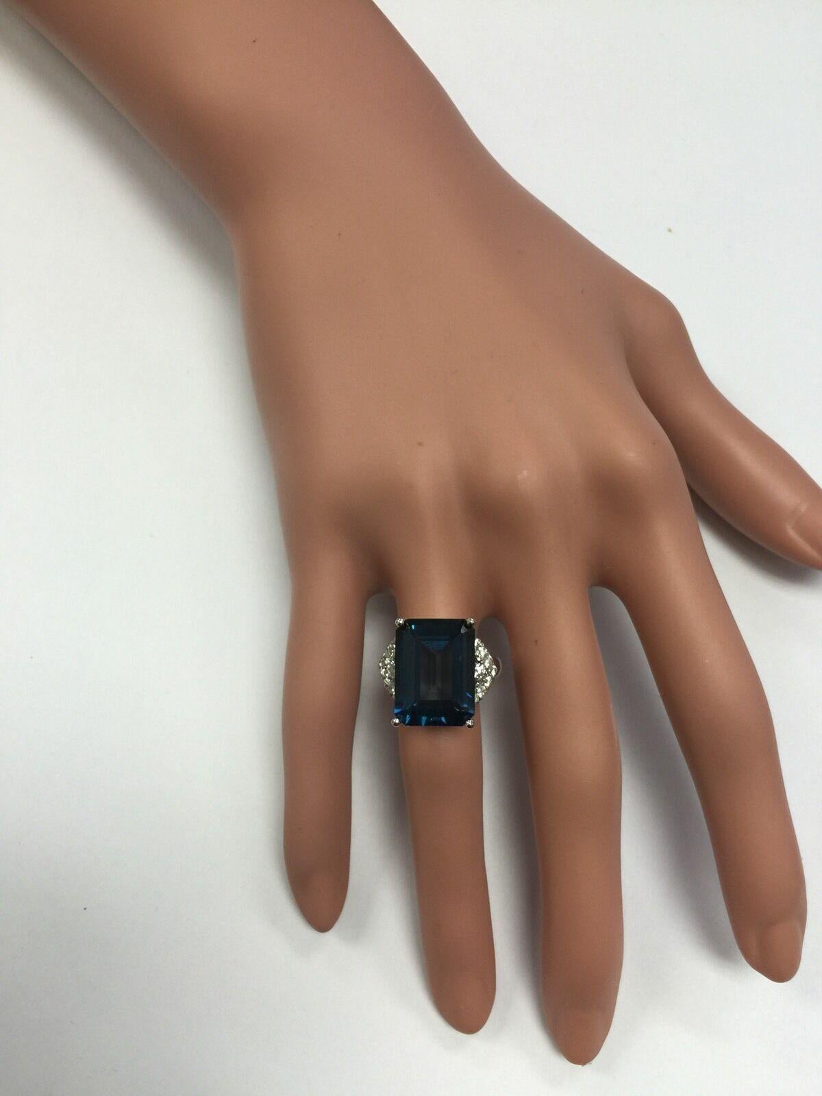 Women's 13.70 Carat Natural Impressive London Blue Topaz and Diamond 14k White Gold Ring For Sale