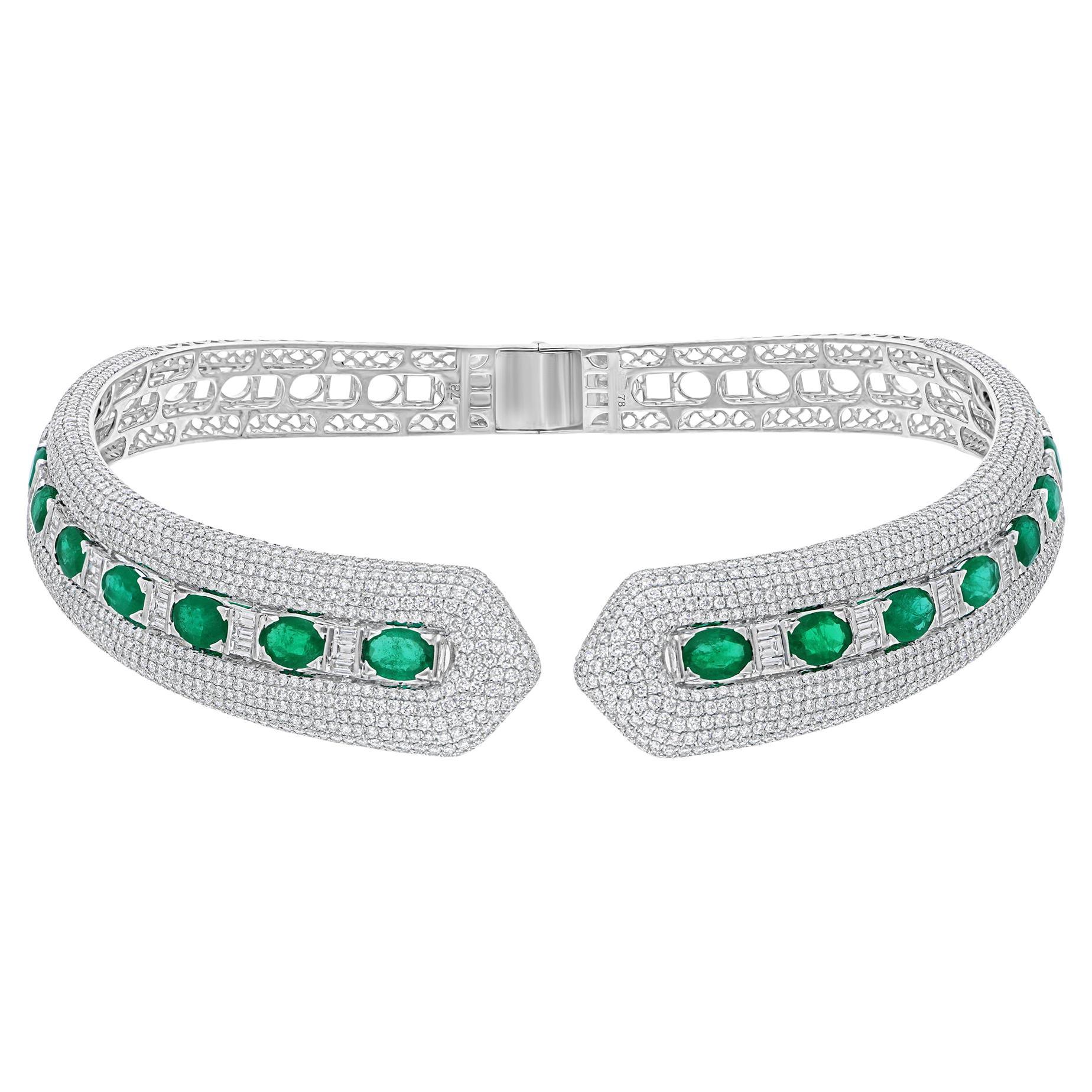 13.70 Carat Zambian Emerald Cuff Choker Necklace 19 Ct Diamond 14k White Gold