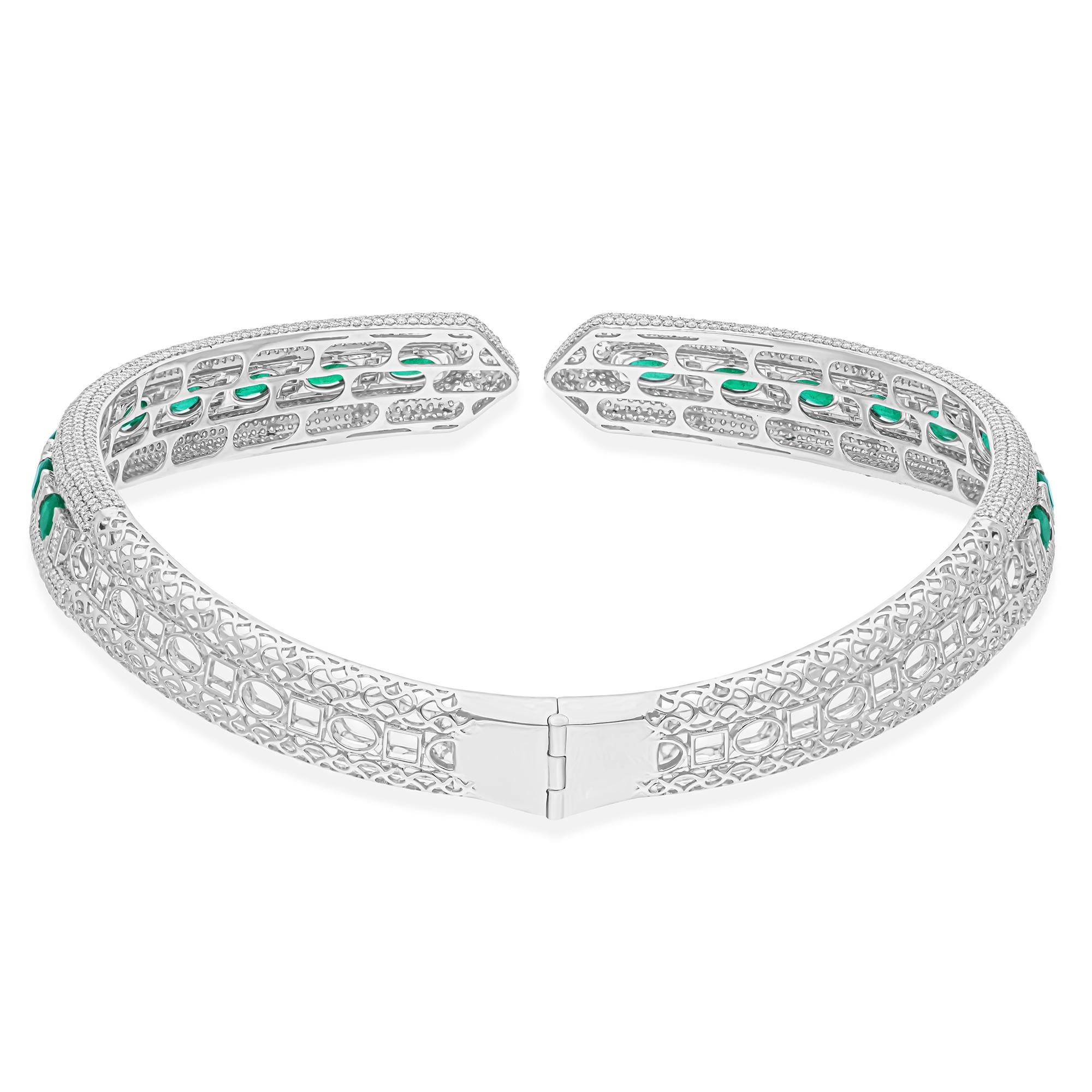 FOLLOW SPECTRUM JEWELS Storefront, um die neueste Collection'S und exklusive Stücke zu sehen. Spectrum Jewels ist stolz darauf, ein Top Seller auf 1stdibs mit 5-Sterne-Kundenbewertungen zu sein. Alle von uns hergestellten Artikel sind handgefertigt