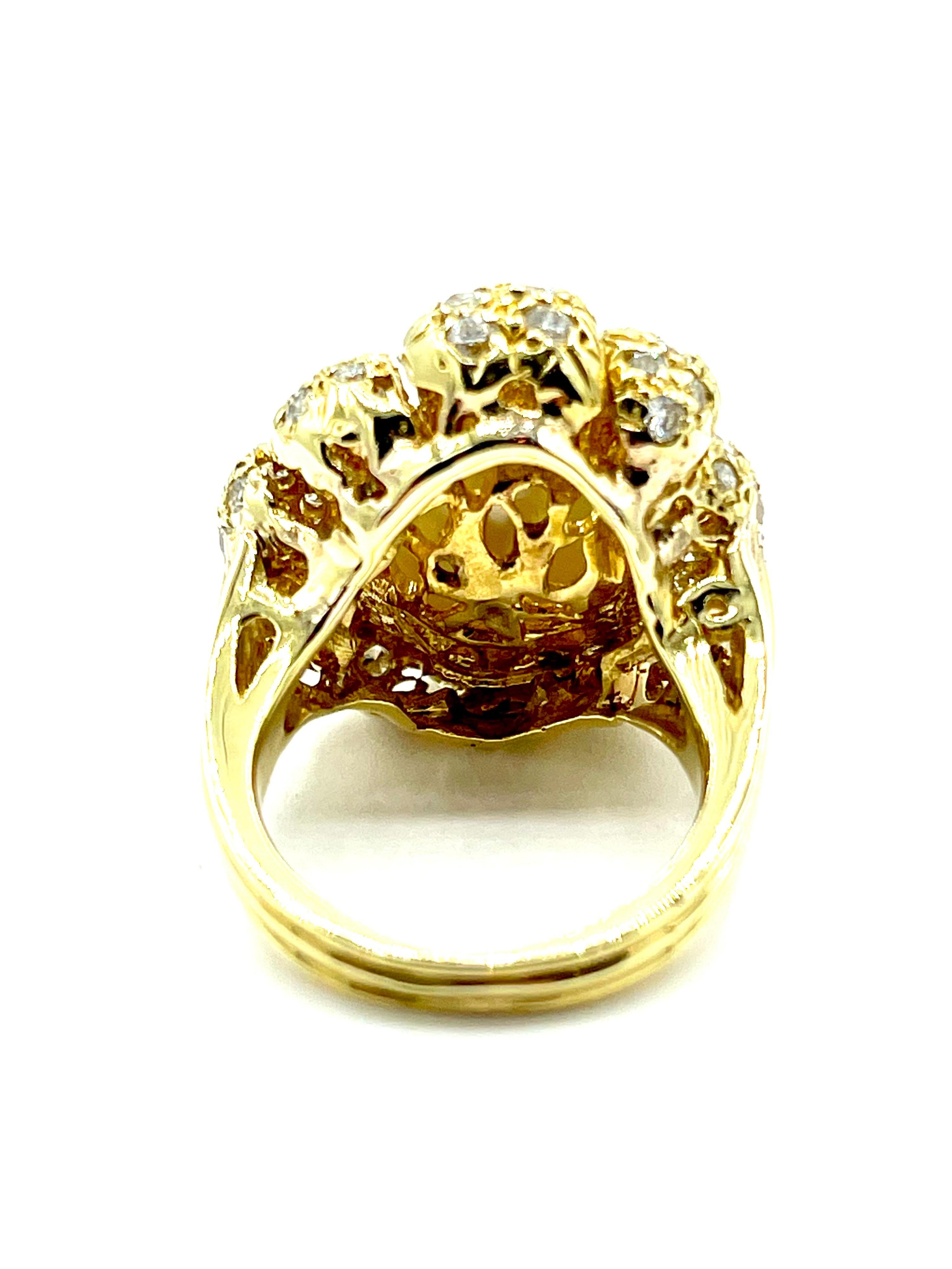 South Sea Pearl and 1.00 Carat Round Brilliant Diamond Fashion Ring For Sale 1