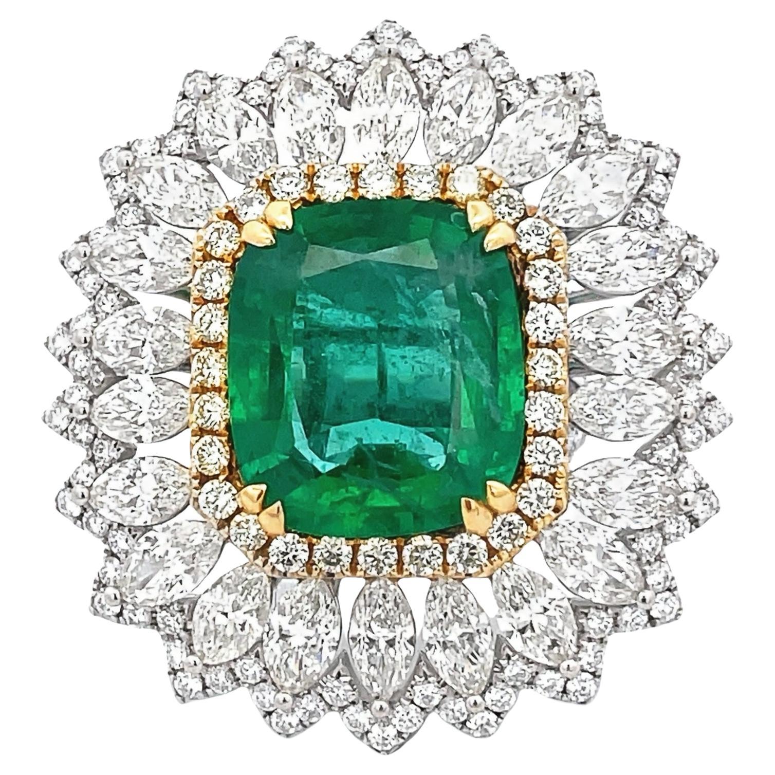 13.71CT EMERALD Cushion Diamond 18KW RING For Sale