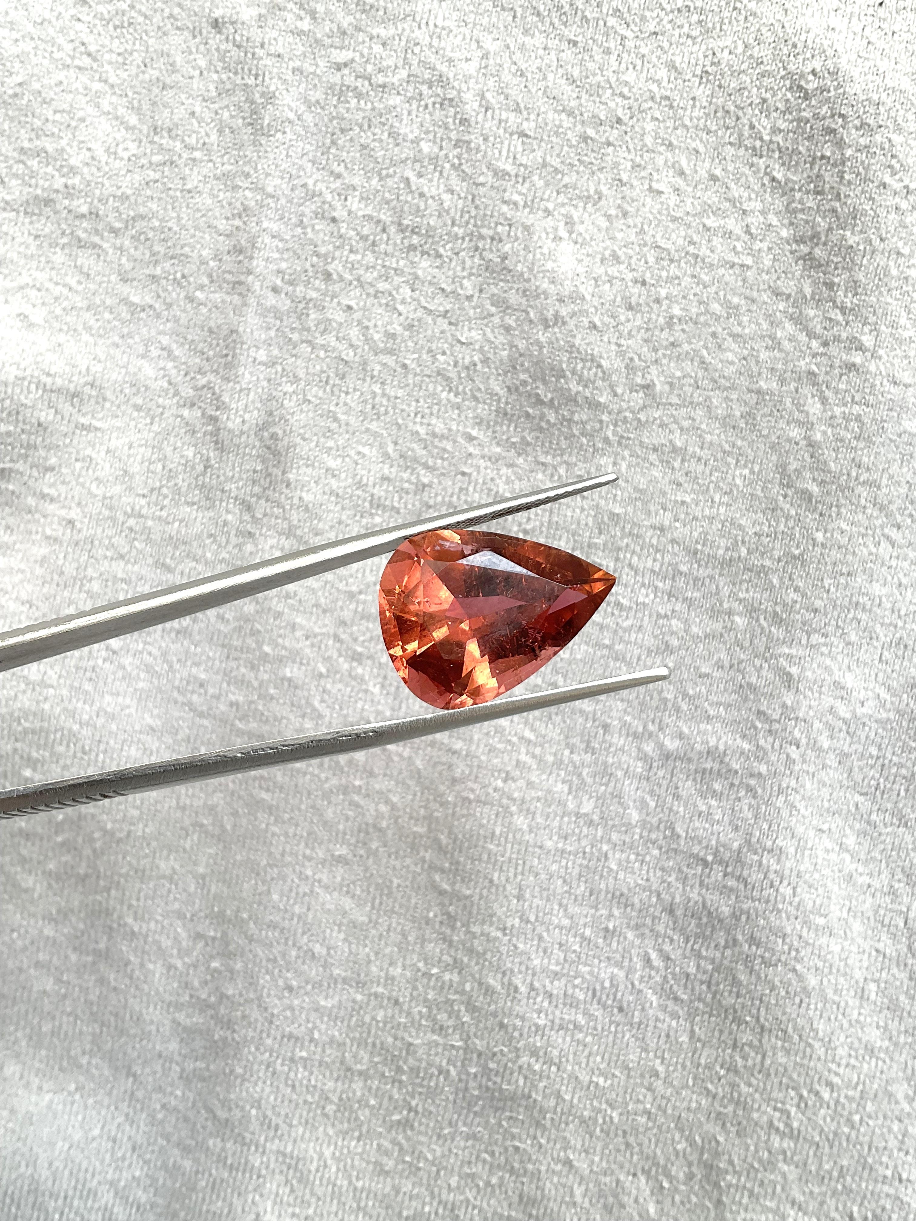 Women's or Men's 13.72 Carats Pink Peach Top Quality Pear Cut stone For Jewelry Natural Gemstone For Sale