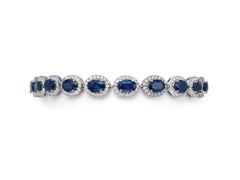 13.74 Carat Oval Sapphire Diamond 18 Karat White Gold Bracelet Bangle