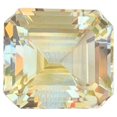13.75 Carat Natural Loose Light Yellow Citrine Emerald Cut Brazilian Gemstone