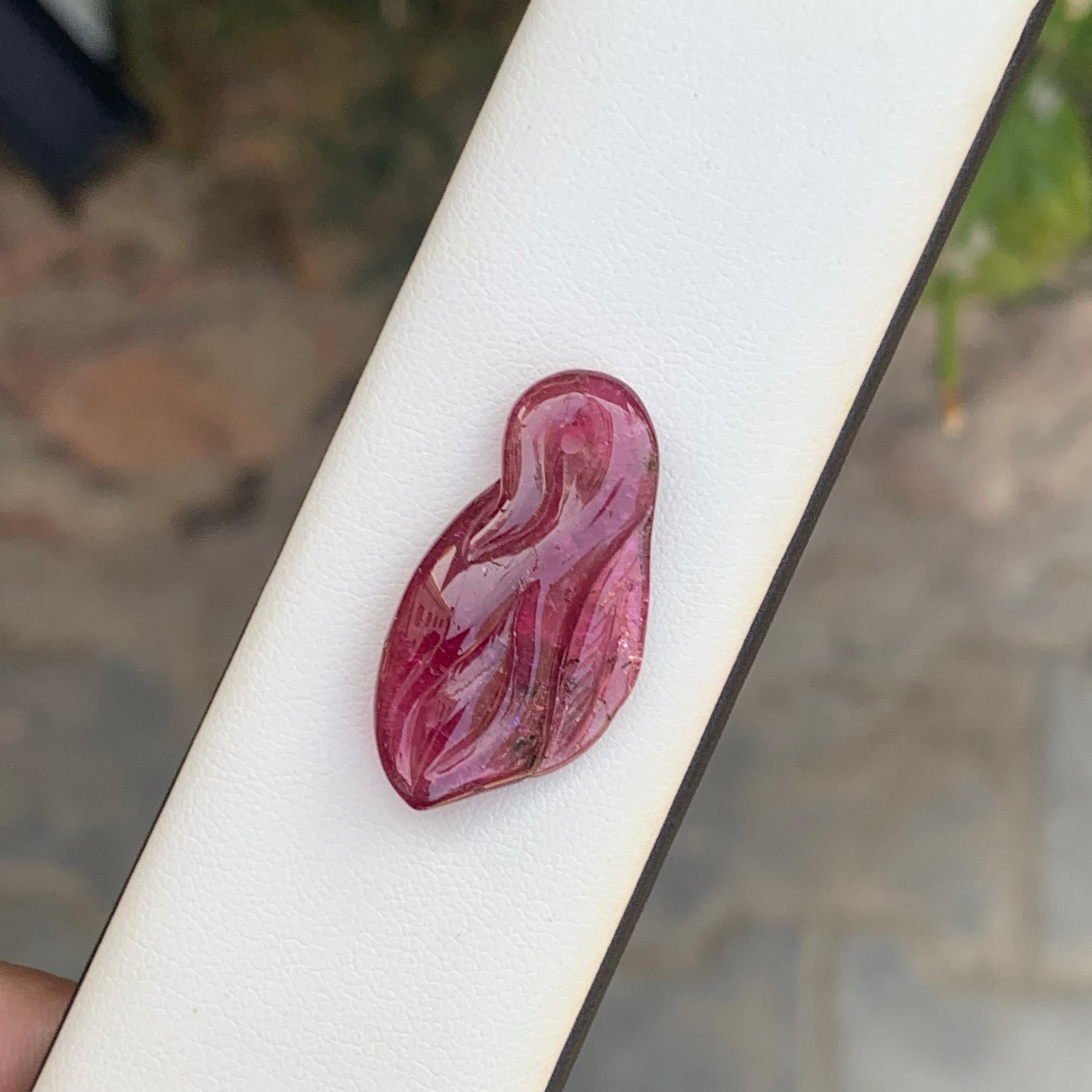 Malagasy 13.75 Carats Natural loose Rubellite Tourmaline Drilled Carving From Madagascar For Sale