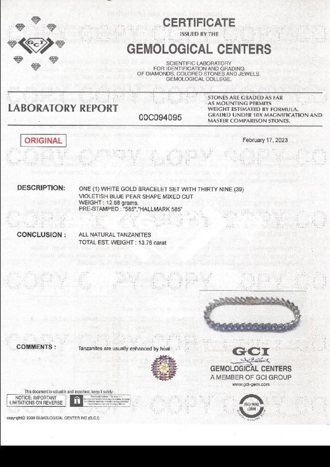 ** In Hongkong und den USA beträgt die Mehrwertsteuer 0 %.
Das Armband fällt bei jeder Gelegenheit auf und ist ein wunderbares Geschenk für Sie selbst oder einen lieben Menschen.

Zentrum Tansanit:
Gewicht: 13,76 ct, 39 Steine
Farbe: