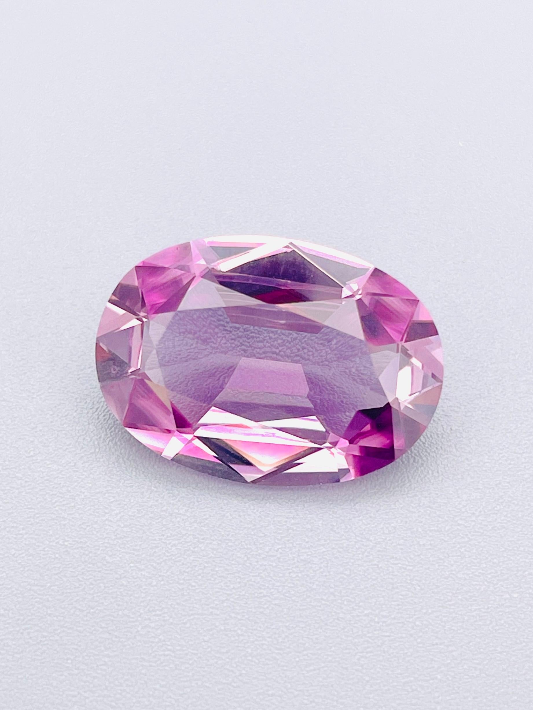 13,76 Ct Dimensioni rare Nature Zultanite Diaspore loop Pulito colore cambia in rosso in vendita 6
