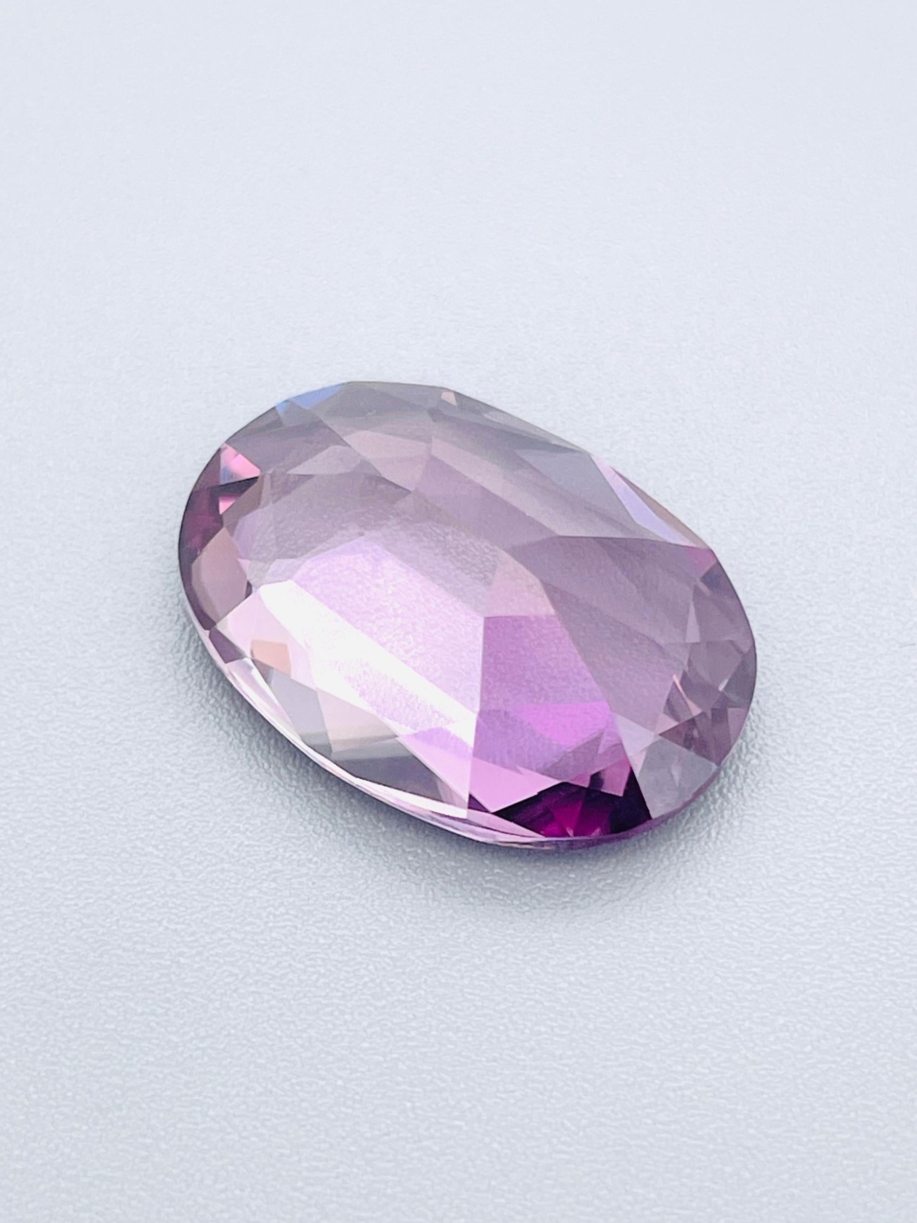 13,76 Ct Dimensioni rare Nature Zultanite Diaspore loop Pulito colore cambia in rosso in vendita 8