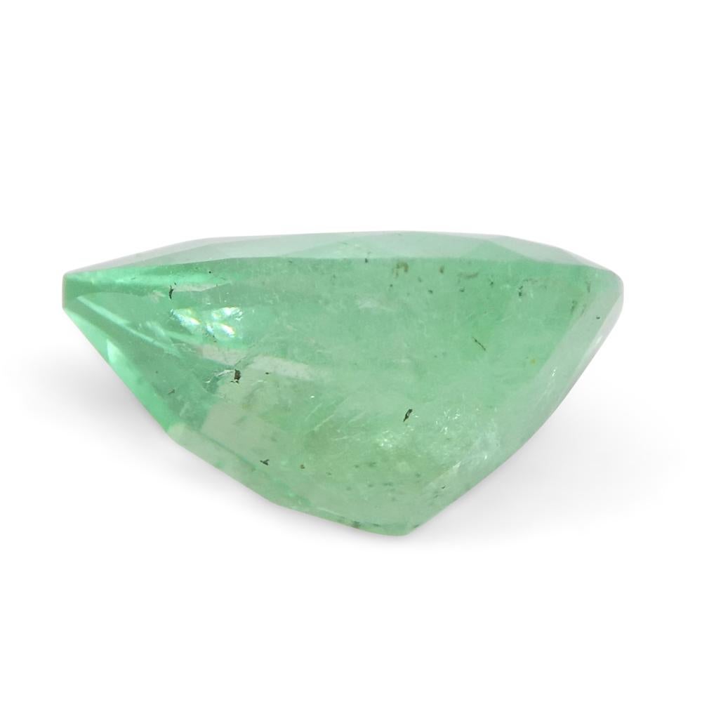 1.37ct Pear Green Emerald from Colombia For Sale 2
