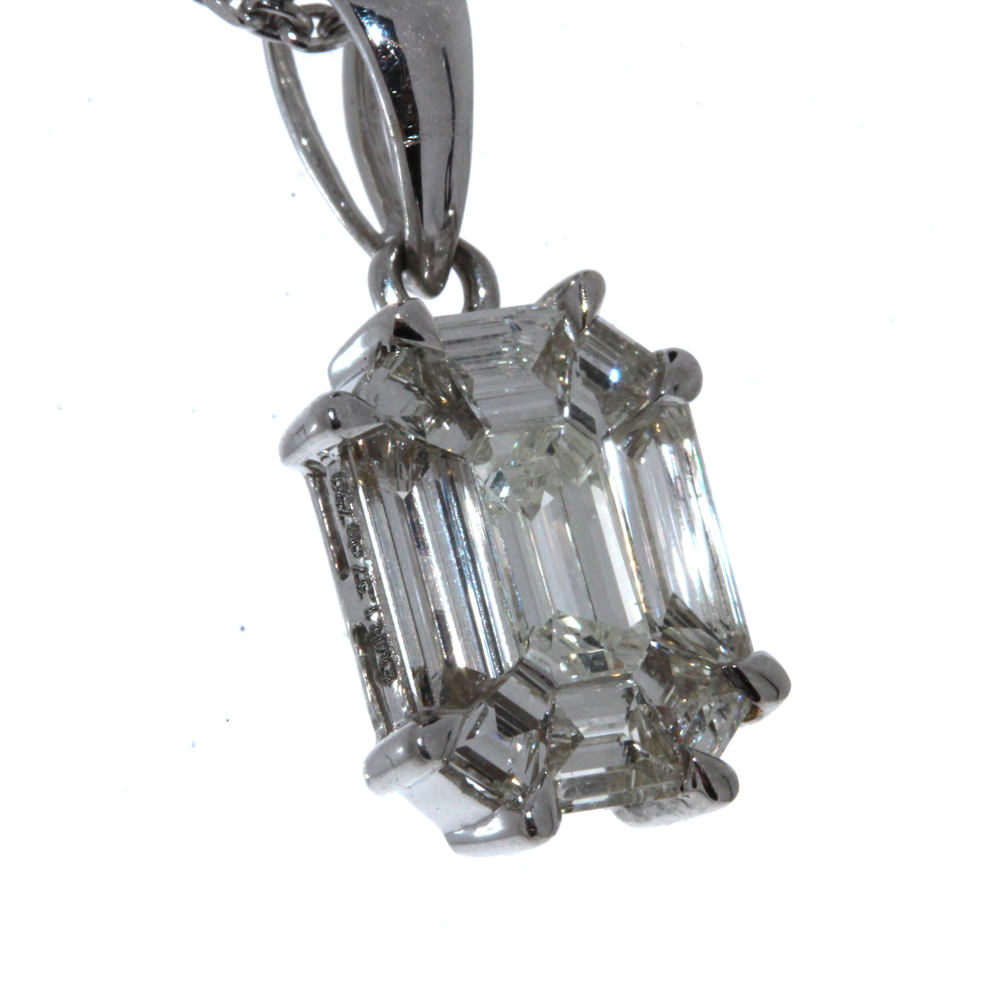 Taille ovale Pendentif en or blanc 18K avec diamant taille mixte de 1,37CTW en vente