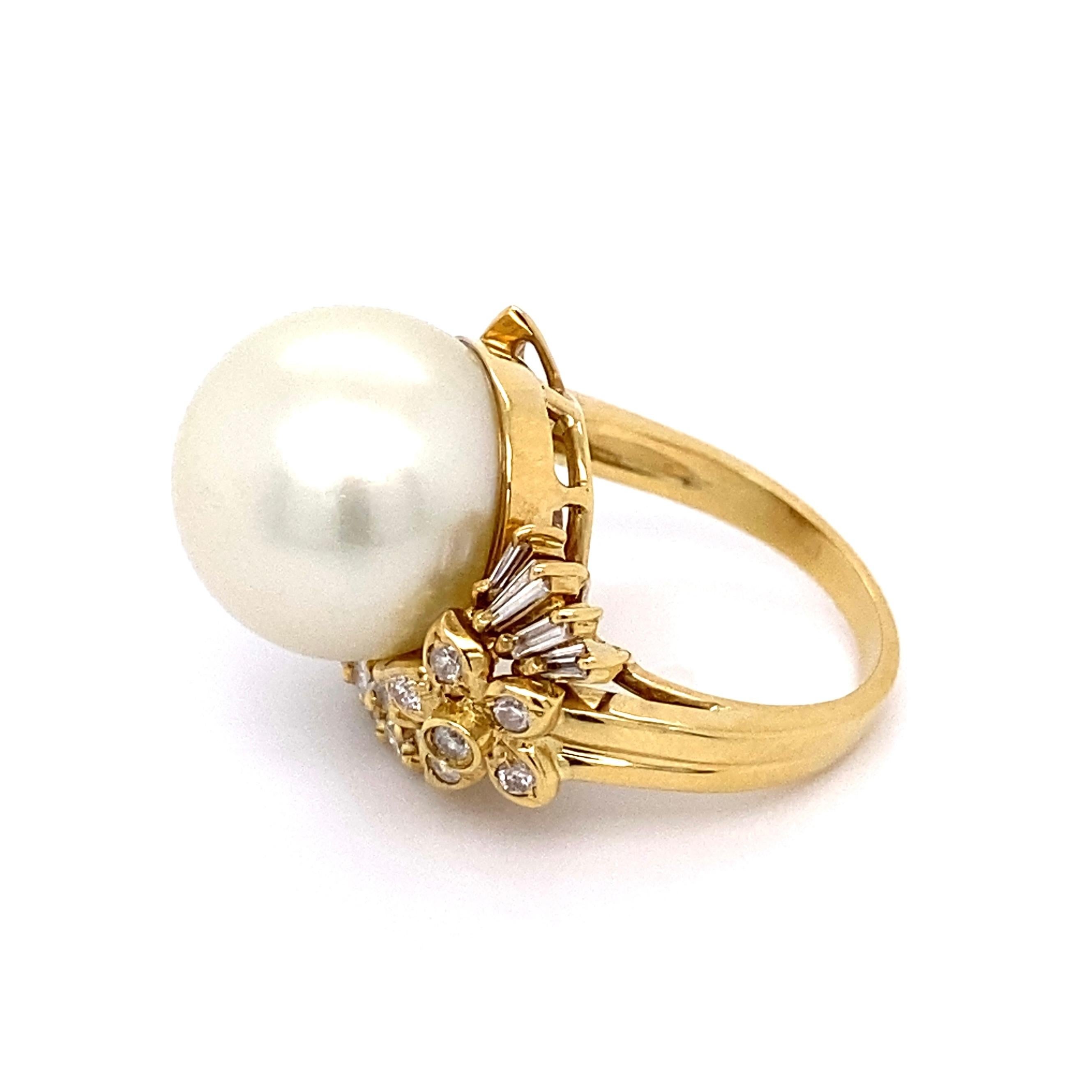 Women's 13.7mm South Sea Pearl and Diamond Gold Ring For Sale