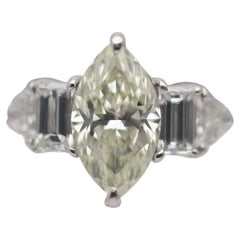 1.38 Karat Fancy Hellgelber Marquise-Diamant-Platin-Verlobungsring