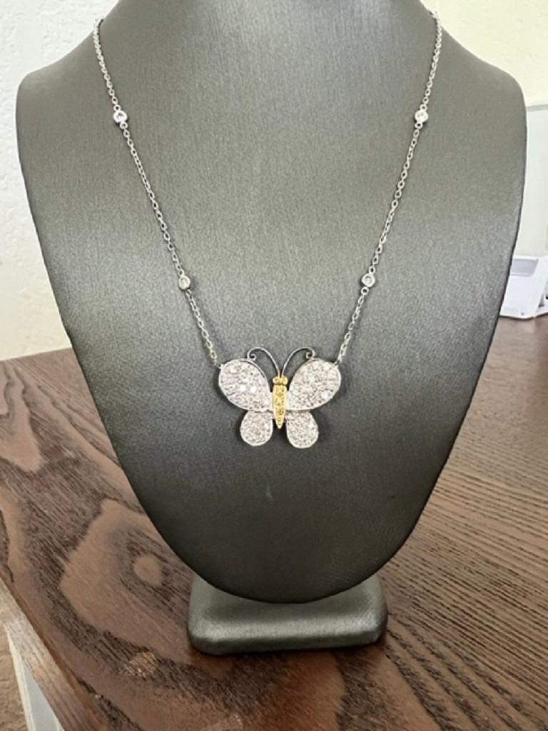 Women's 1.38 Carat Natural Diamond White Gold Butterfly Chain Necklace  For Sale
