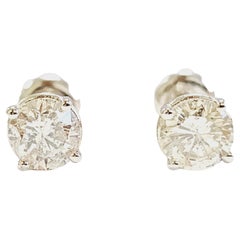 1.38 Carat Pair of Natural Brilliant Diamond Round Studs White Gold 14 Karat