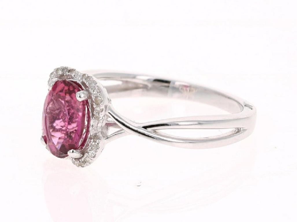 Contemporary 1.38 Carat Pink Tourmaline Diamond White Gold Ring For Sale