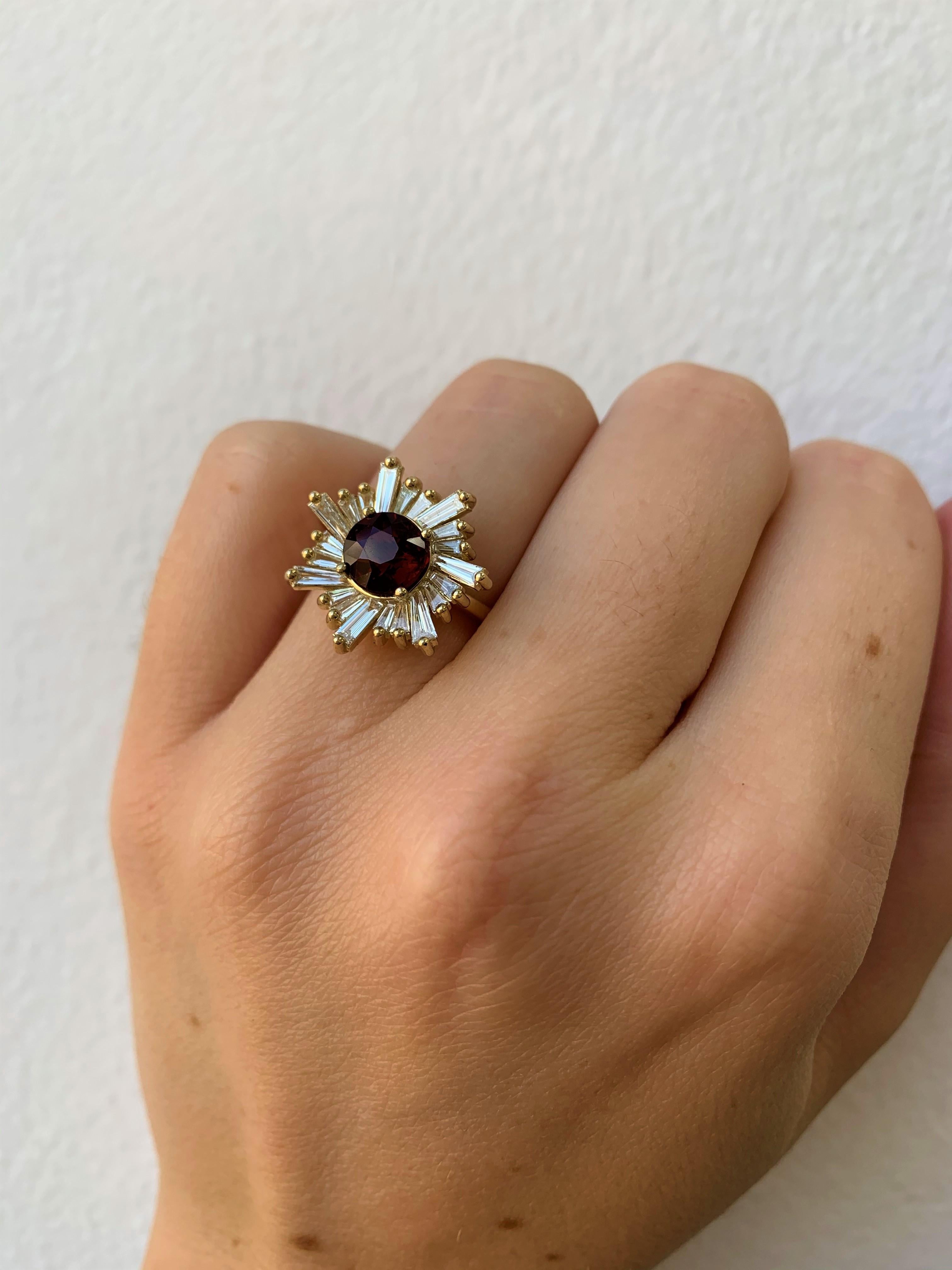 1.38 Carat Red Spinel and Diamond Sun Ring For Sale 1