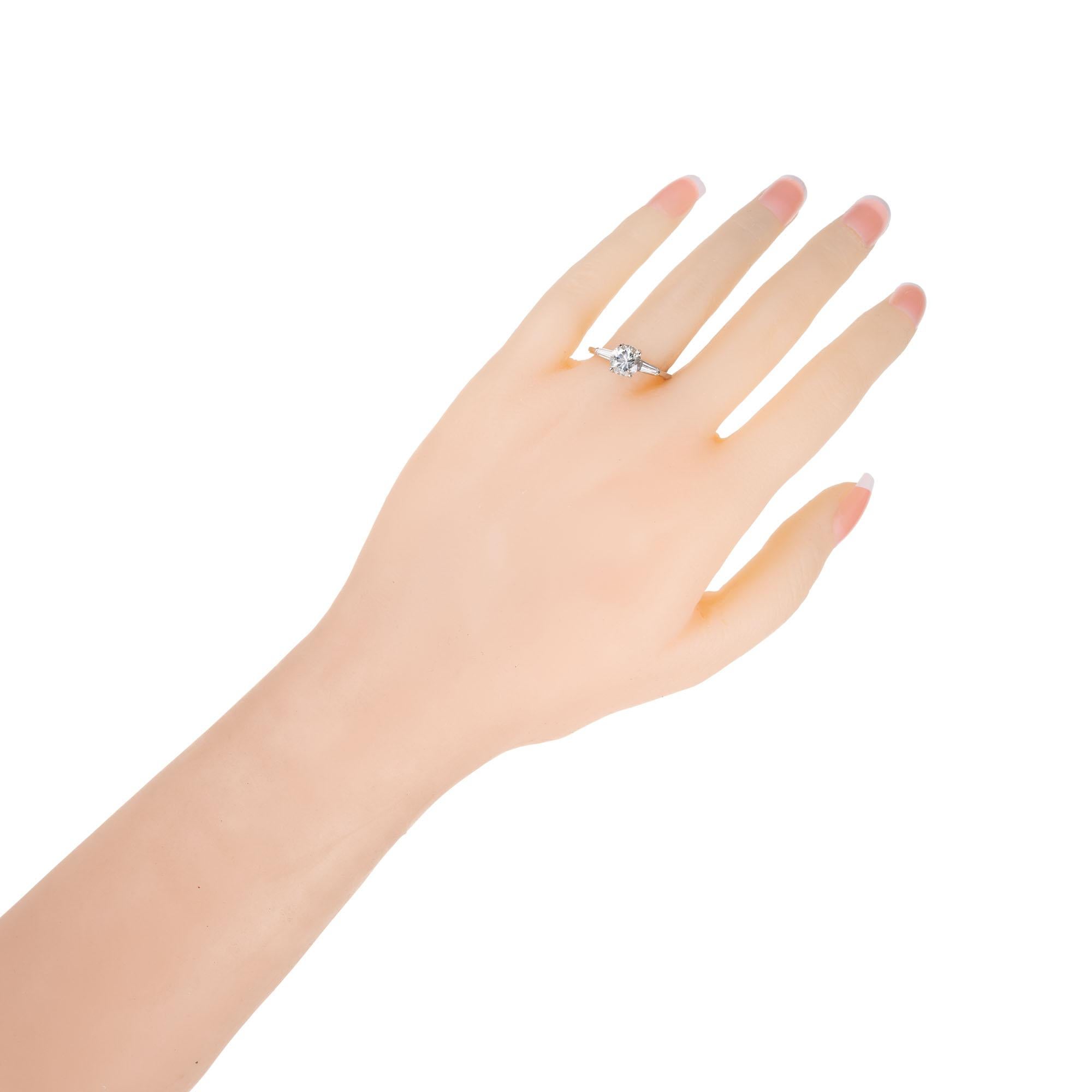 Women's 1.38 Carat Sapphire Diamond Three-Stone Gold Engagement Ring For Sale