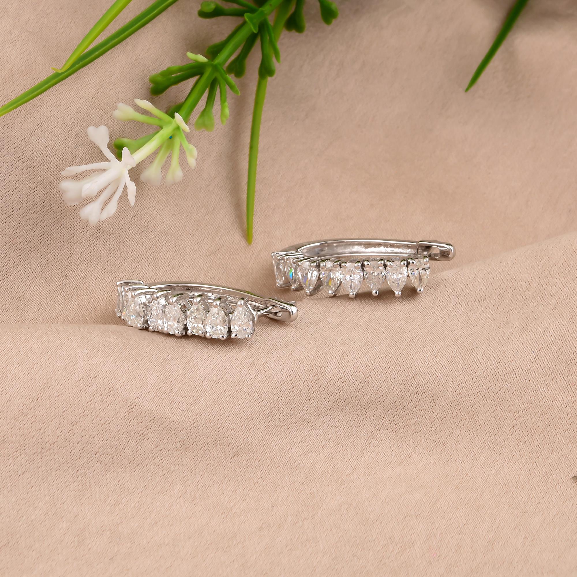 Pendientes de aro de diamante pera de 1,38 quilates, claridad SI y color HI, oro blanco de 14 quilates Moderno en venta