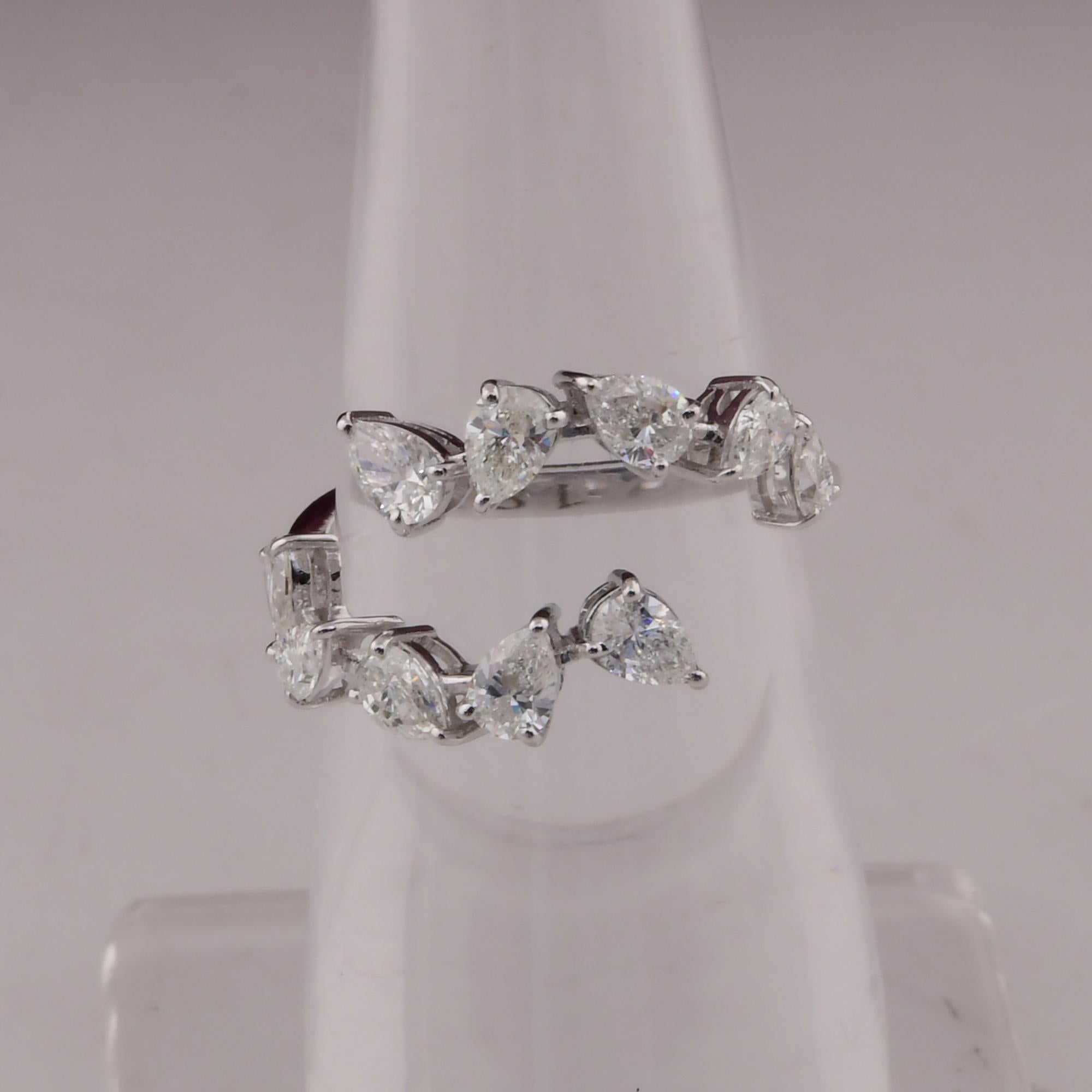 Modern 1.38 Carat SI/H Pear Brilliant Cut Diamond Wrap Cuff Ring 18 Karat White Gold For Sale