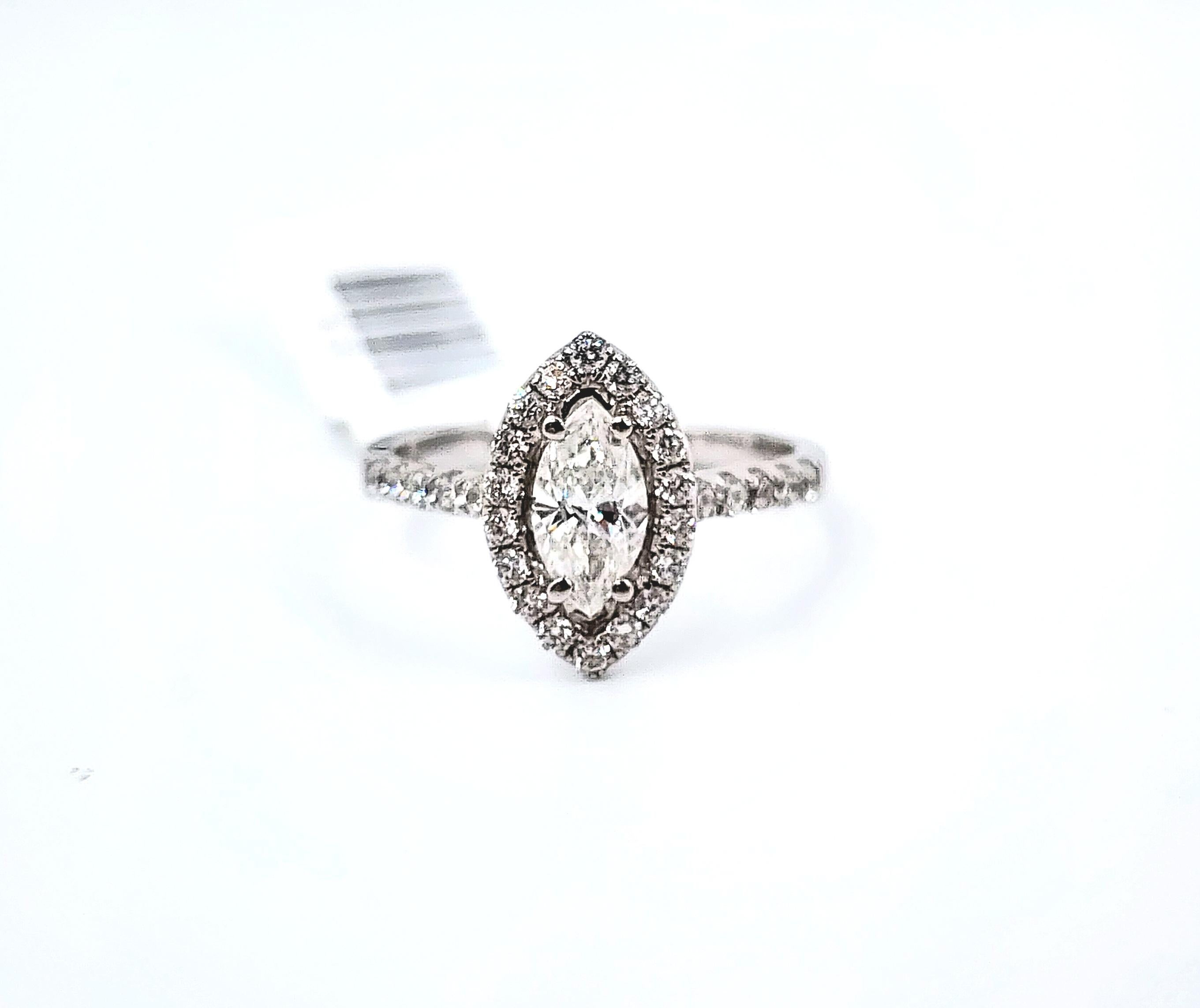 1.38 ct Marquise Diamond Ring For Sale 4