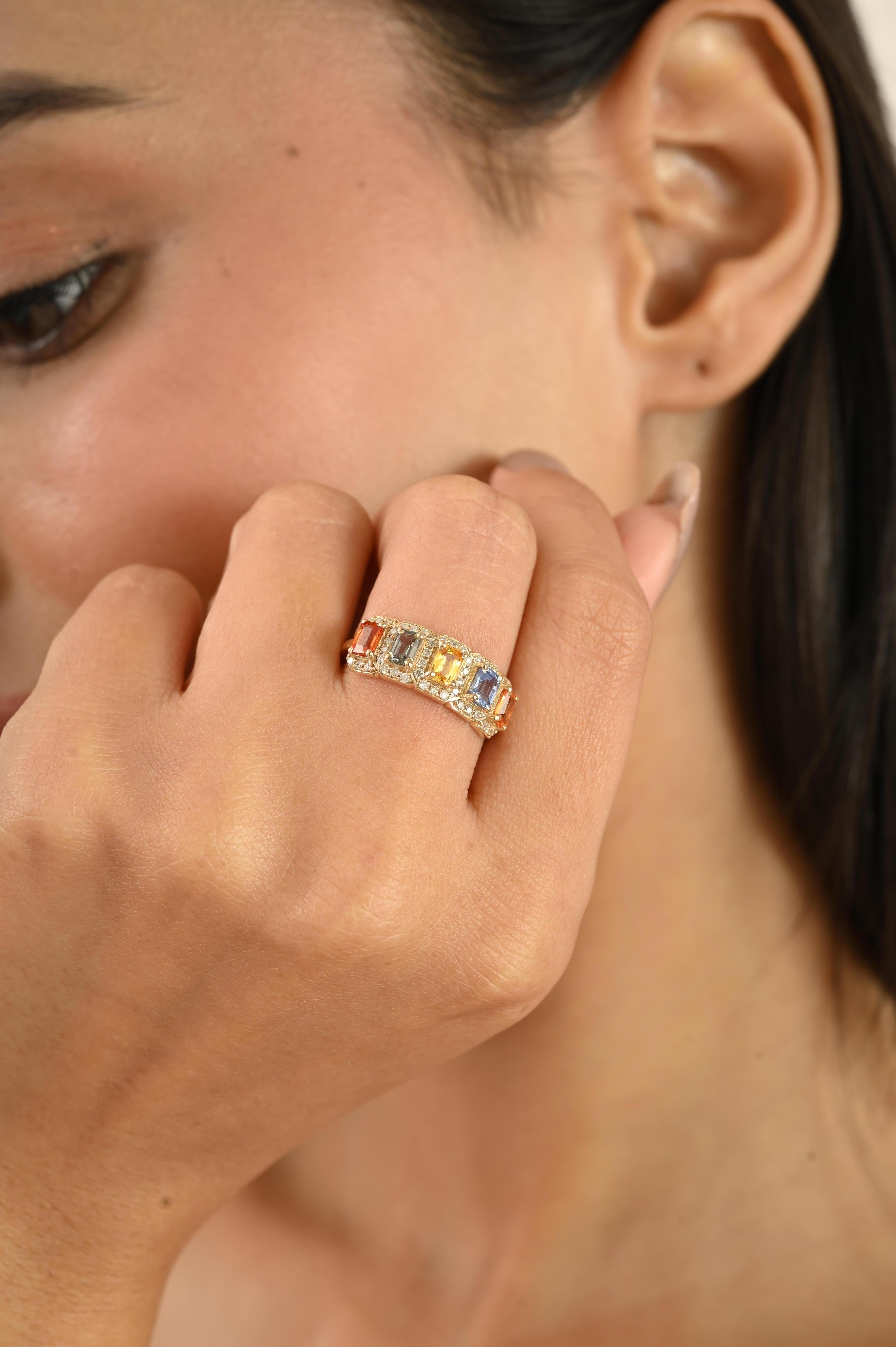 En venta: Anillo Halo de Cinco Piedras de Zafiro Múltiple Natural y Diamante de 1,38 qt en oro amarillo de 14 quilates  6