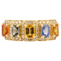 Anillo Halo de Cinco Piedras de Zafiro Múltiple Natural y Diamante de 1,38 qt en oro amarillo de 14 quilates