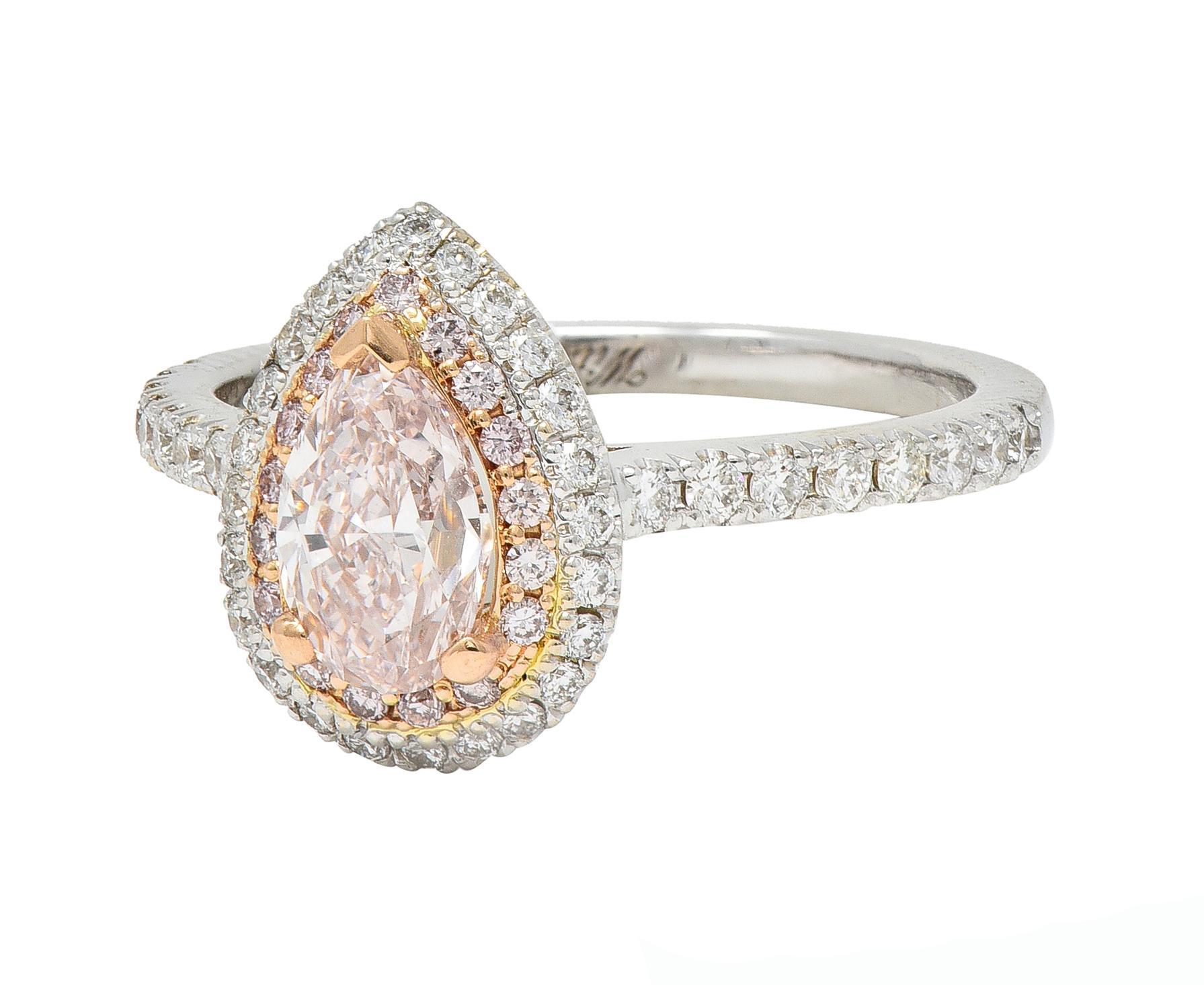 1.38 CTW Pear Fancy Pink Diamond Bague de fiançailles Halo en or 18 carats GIA en vente 1