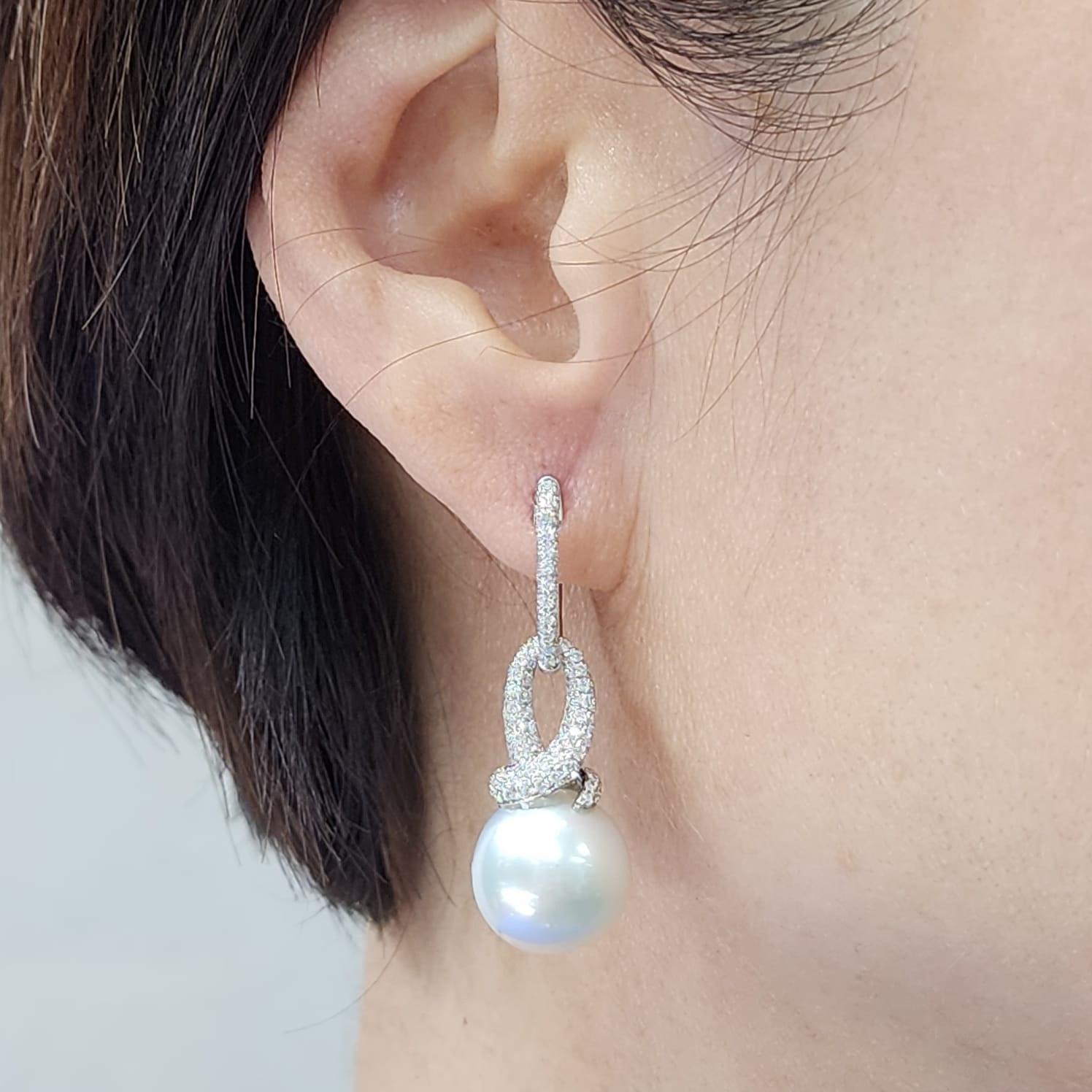 13.8 mm South Sea Pearl Diamond Dangle Earrings in 14 Karat Gold For Sale 2