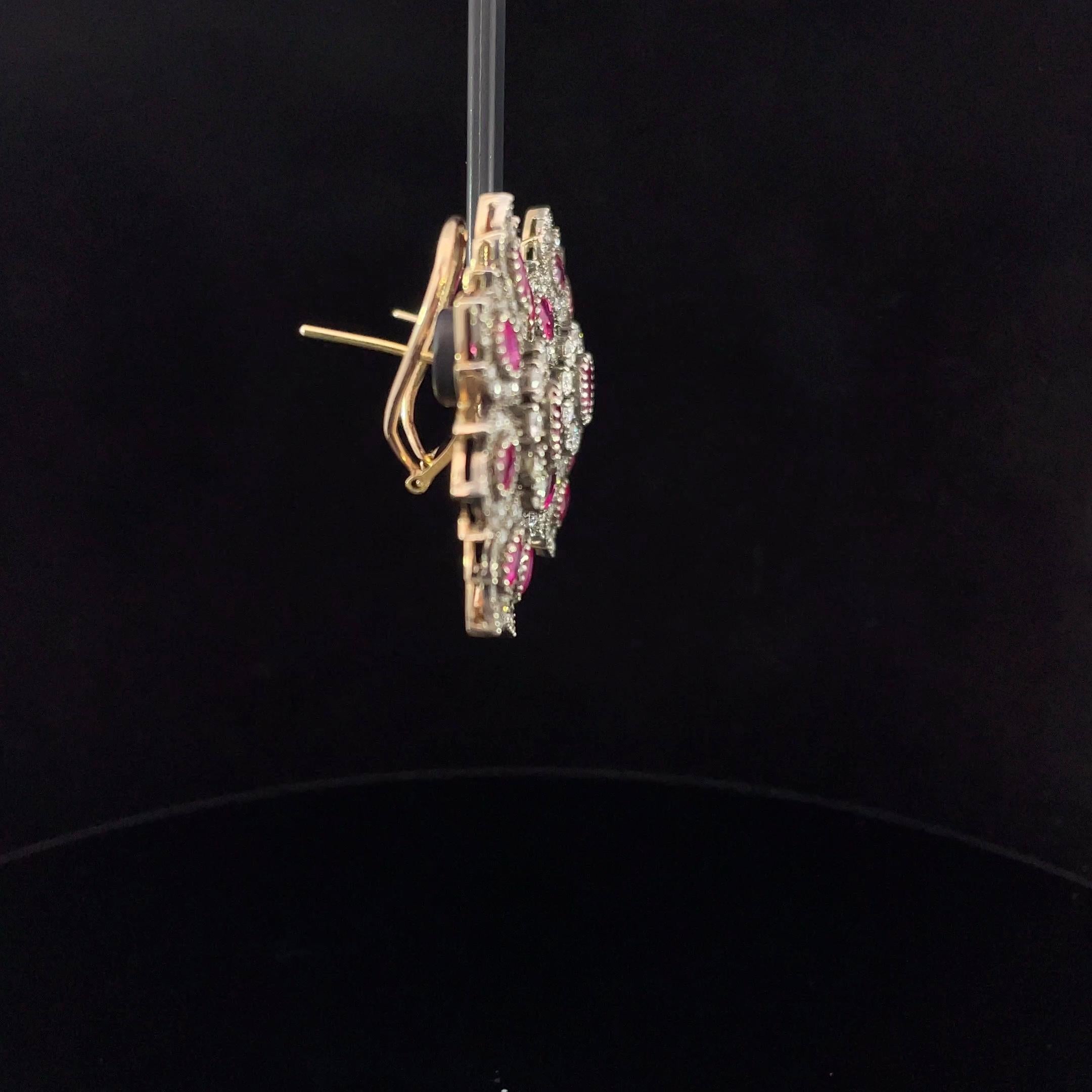 13.80 Carat Ruby and 8.20 Carat Diamond 18K Gold Edwardian Earring For Sale 2