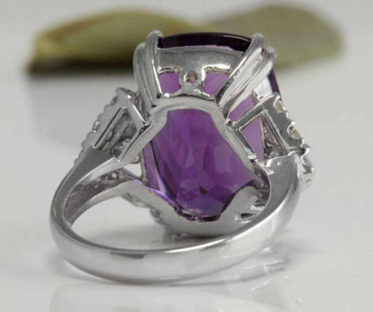 13.80 Carat Natural Amethyst and Diamond 14 Karat Solid White Gold Ring In New Condition For Sale In Los Angeles, CA