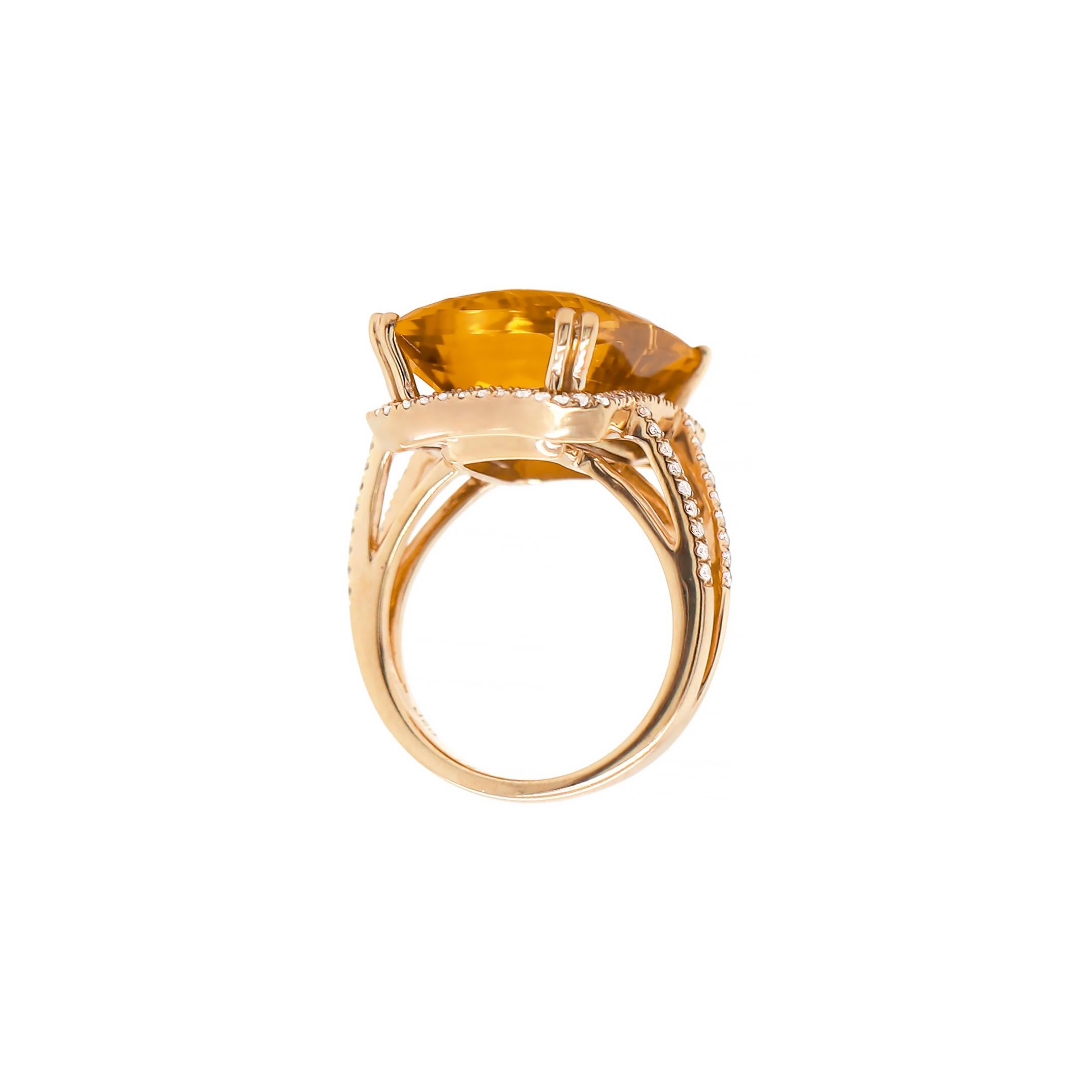 13.83 Carat Citrine and Diamond 18 Carat Rose Gold Cocktail Ring In Excellent Condition In London, GB