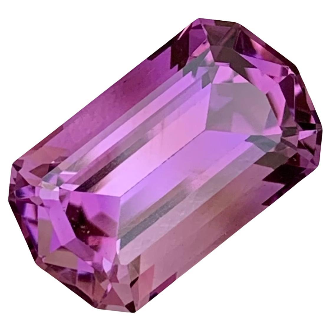 13.85 Carat Natural Loose Amethyst Gem For Necklace Jewelry For Sale