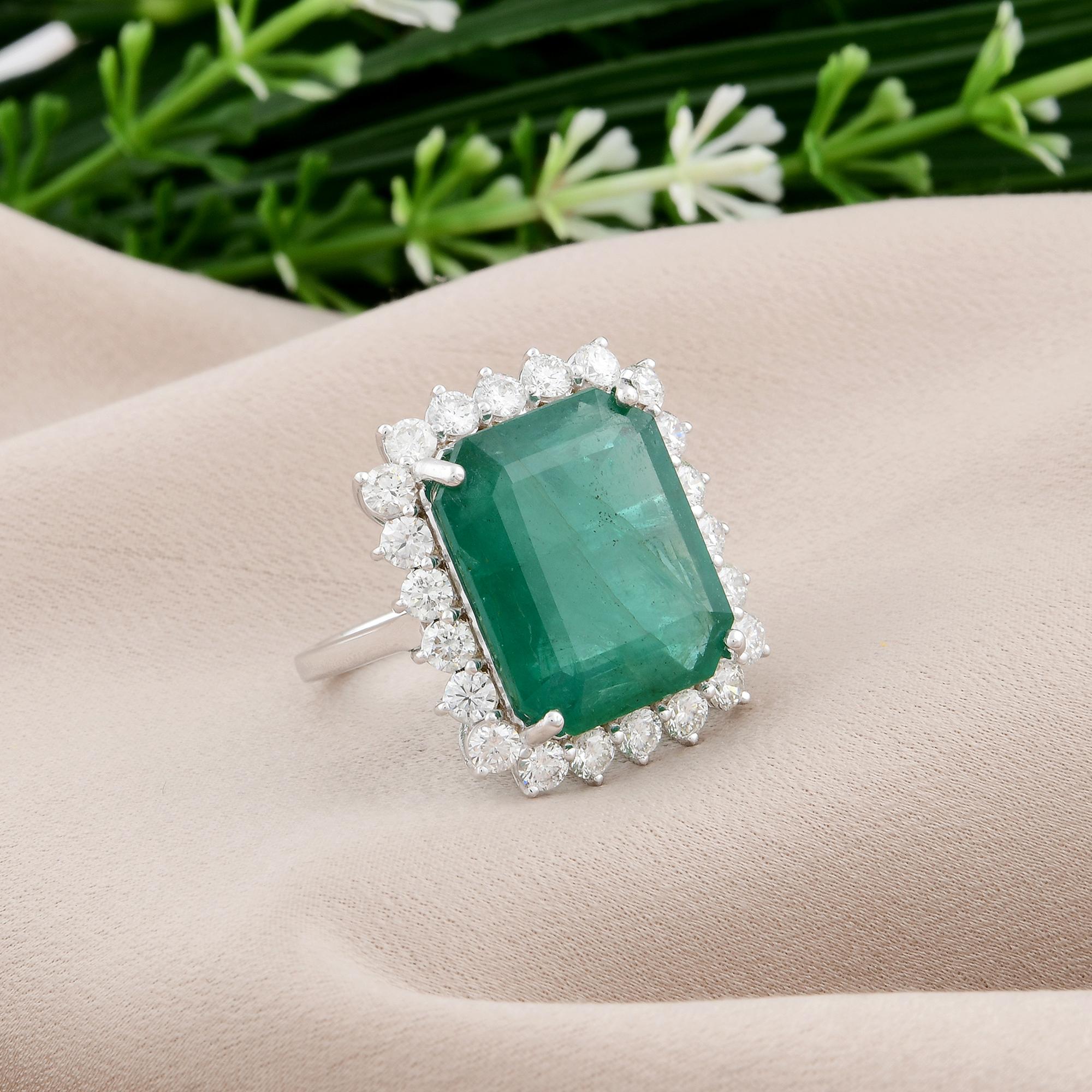 For Sale:  13.87 Total Carat Natural Emerald Gemstone Cocktail Ring Diamond 18k White Gold 3