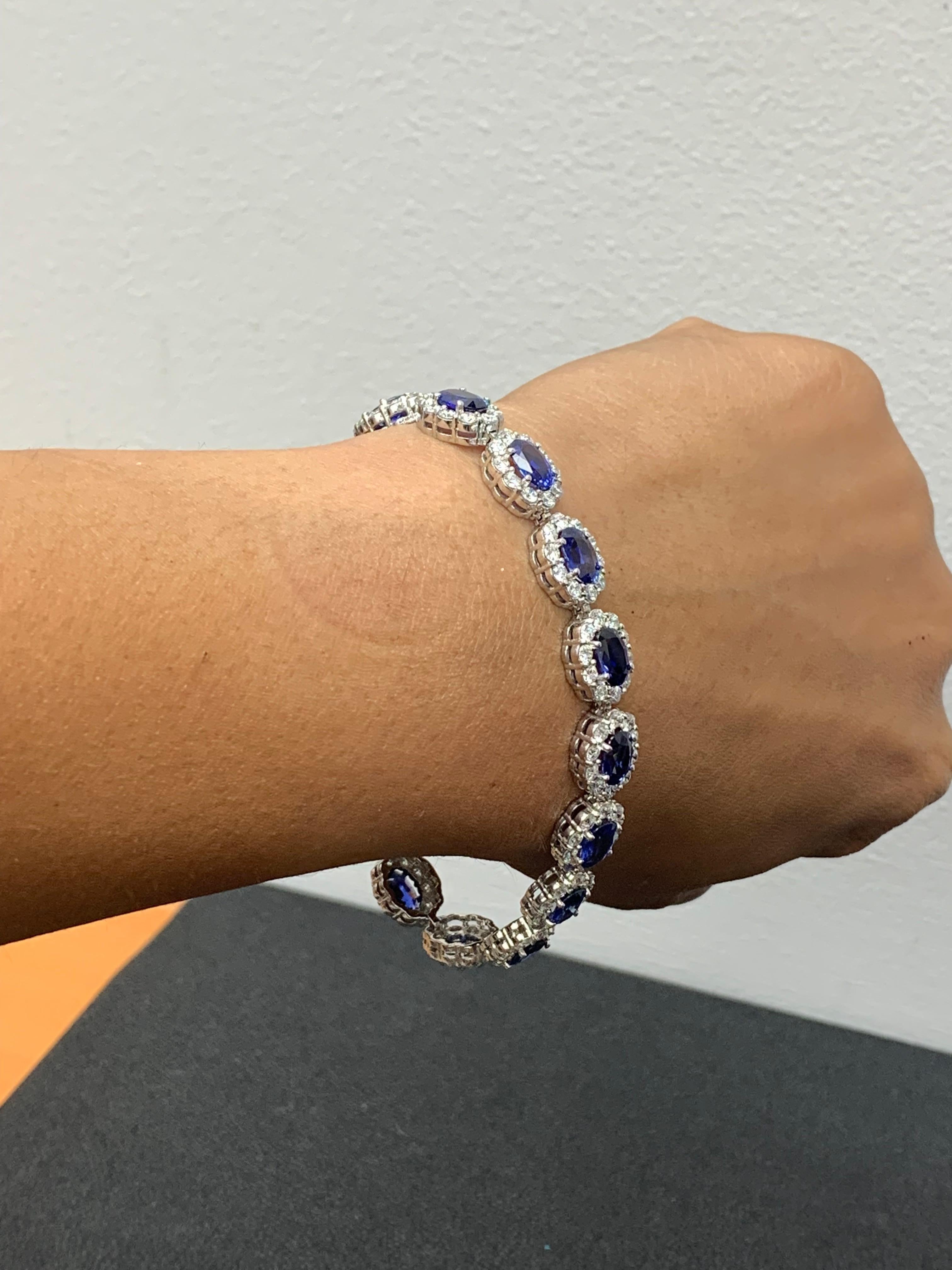 Modern 13.88 Carat Oval Cut Blue Sapphire and Diamond Halo Bracelet in 14K White Gold For Sale