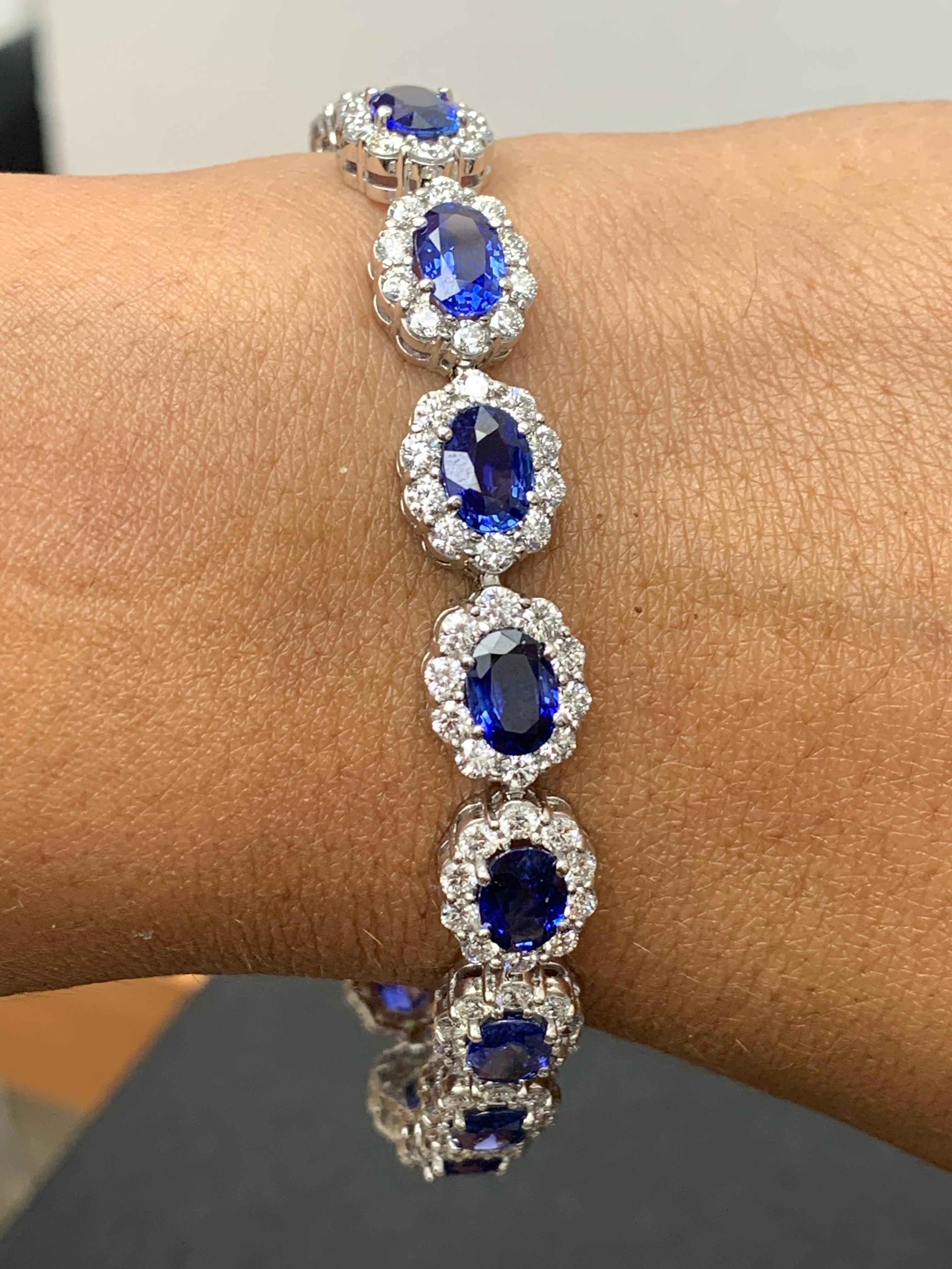13.88 Carat Oval Cut Blue Sapphire and Diamond Halo Bracelet in 14K White Gold In New Condition For Sale In NEW YORK, NY