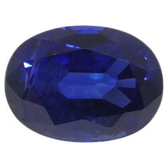 Saphir bleu ovale de 1,38 carat provenant du Nigeria