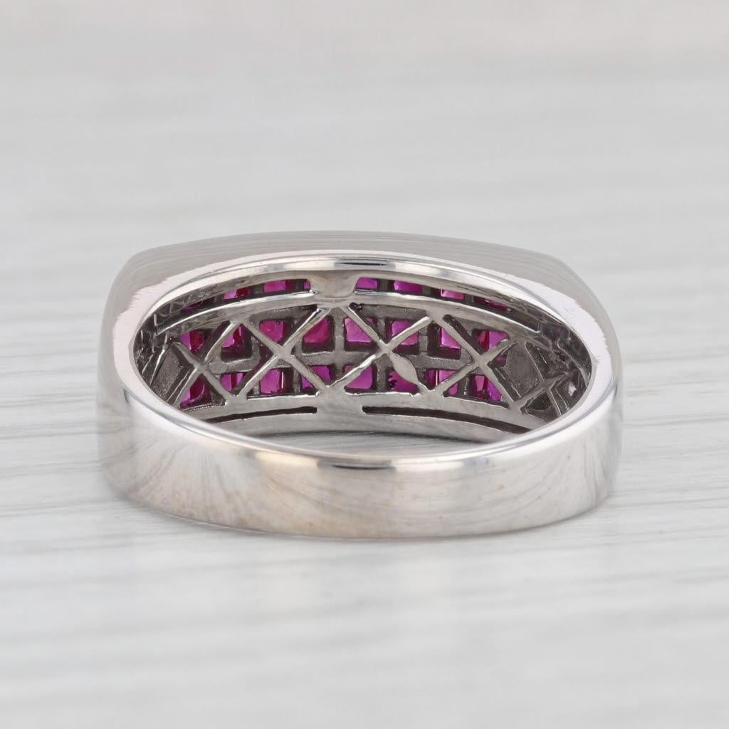 Brilliant Cut 1.38ctw Ruby Diamond Ring 18k White Gold Size 7-7.25 For Sale