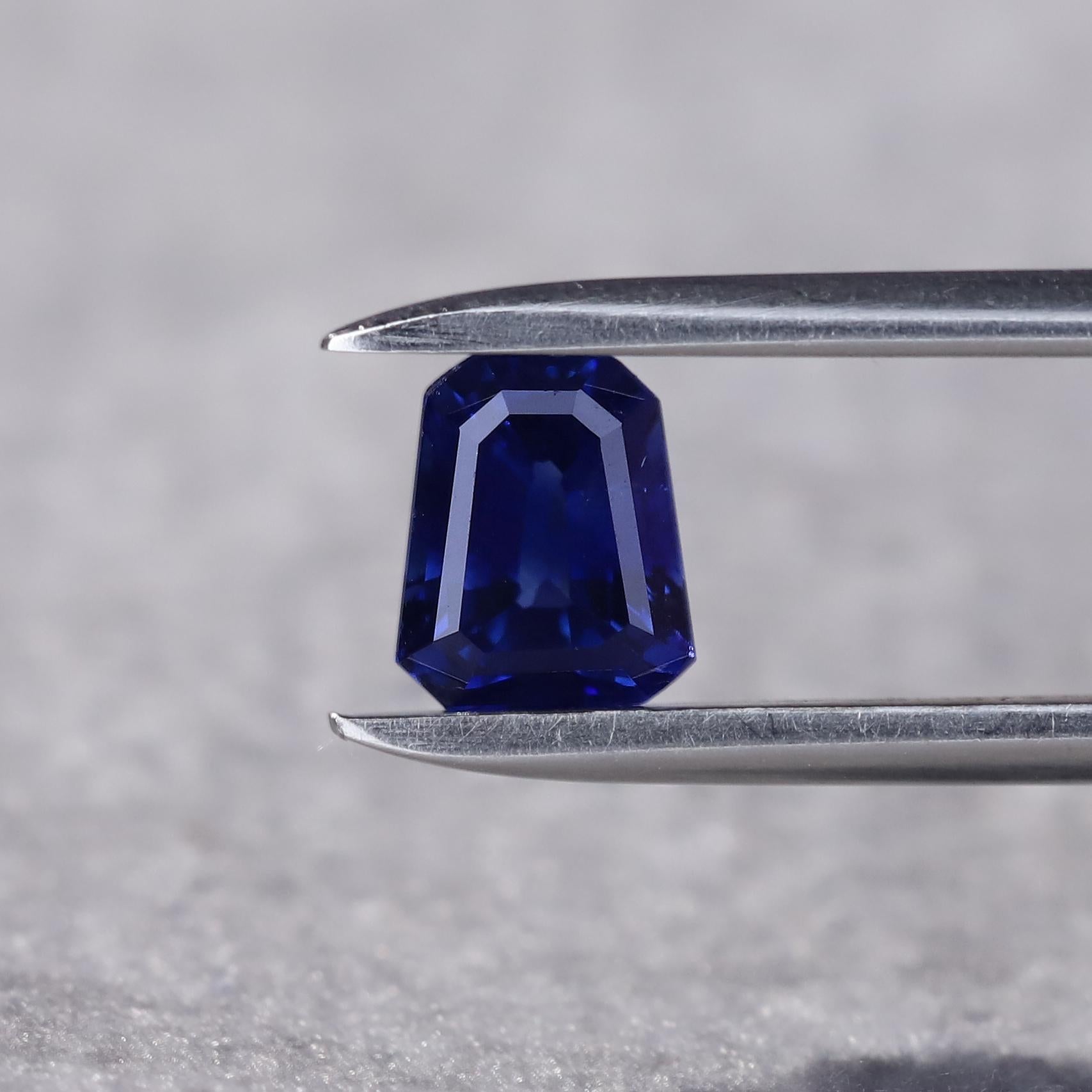 A unique shield-shaped natural sapphire in rich tones of midnight blue. A fascinating jewel despite being small. 

Natural midnight blue sapphire. Sourced from Ceylon. 1.39 ct 

This magnificent blue sapphire by KNS Gems is available for purchase as